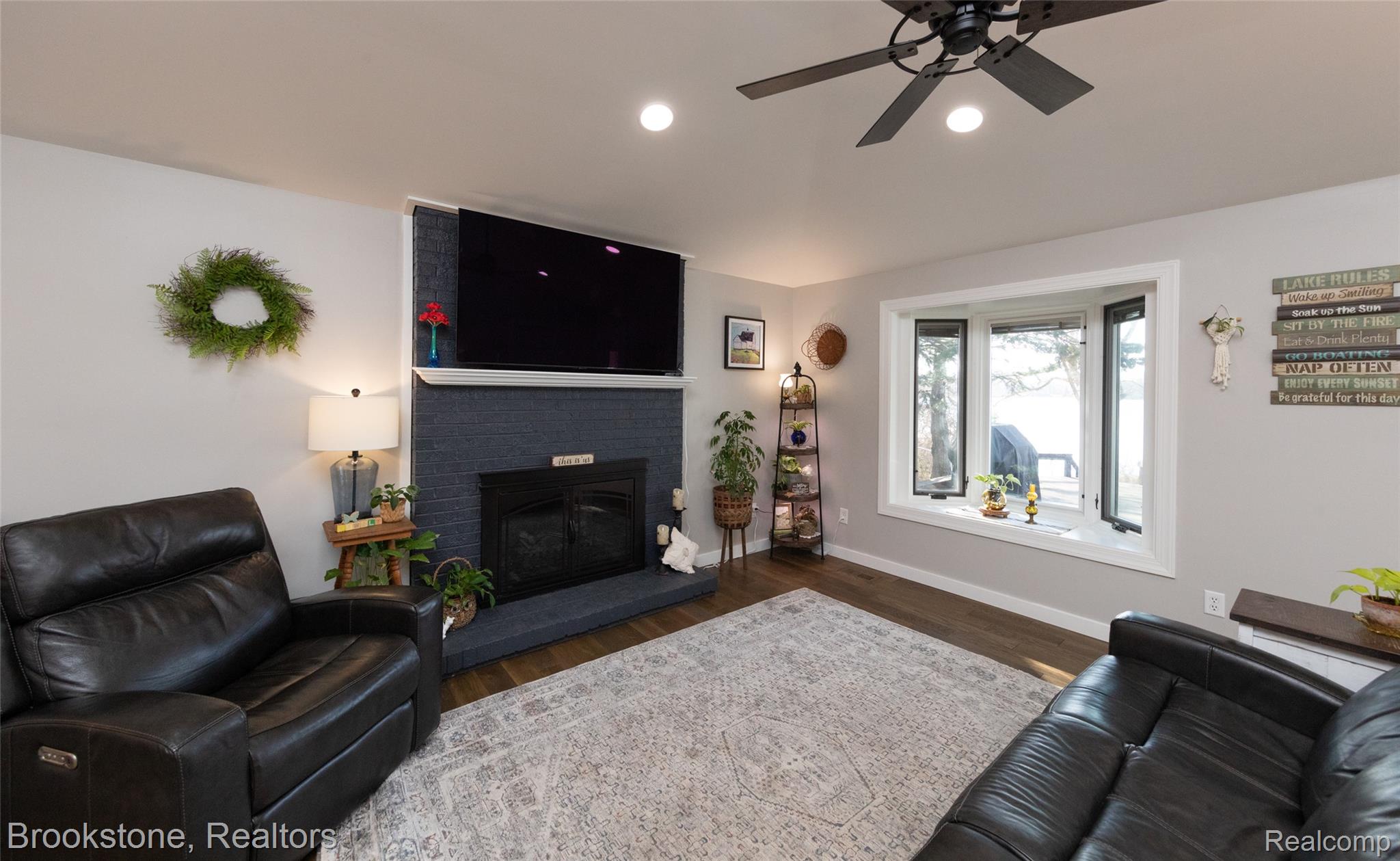2773 MAPLE RIDGE