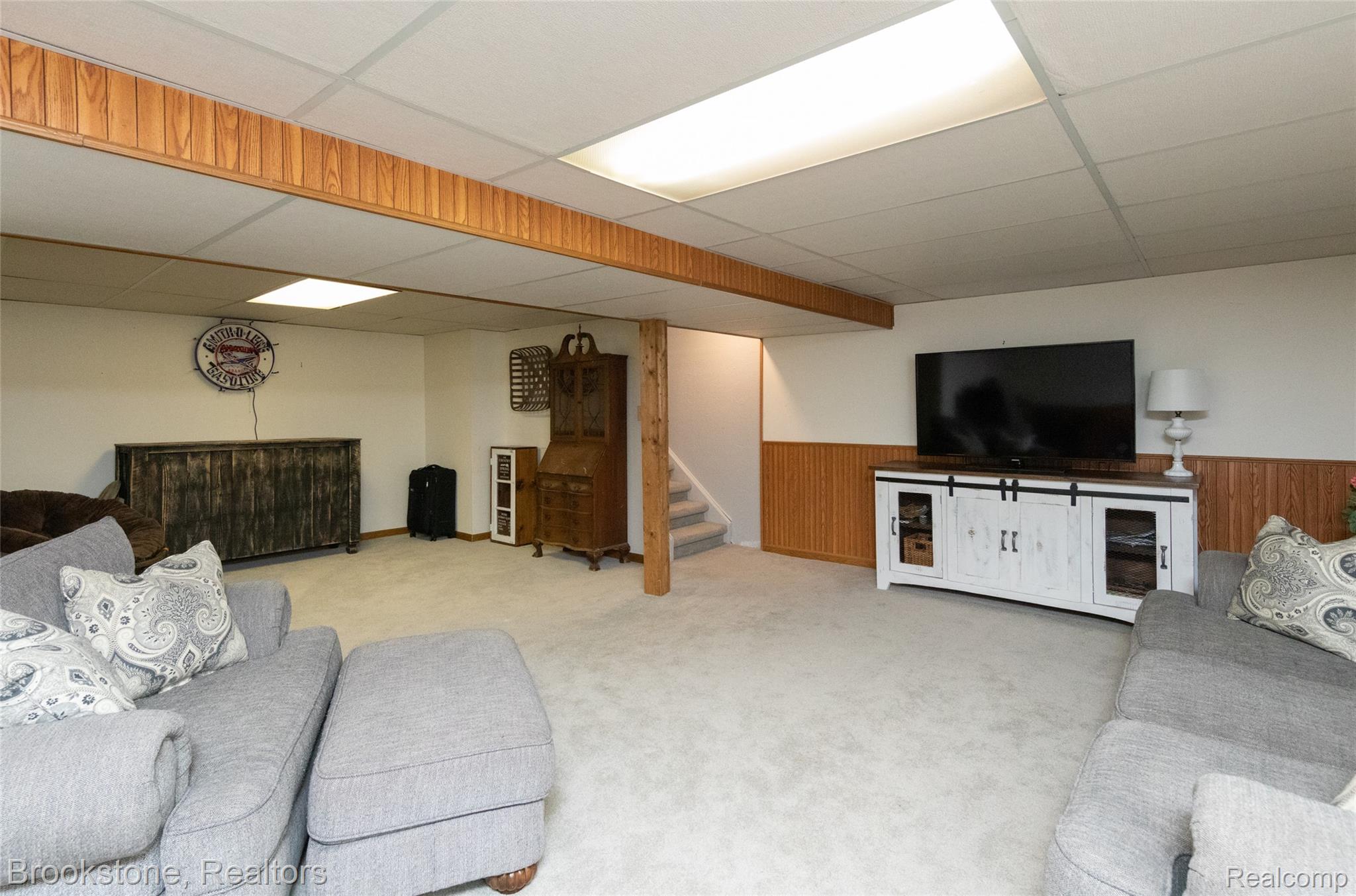 2773 MAPLE RIDGE