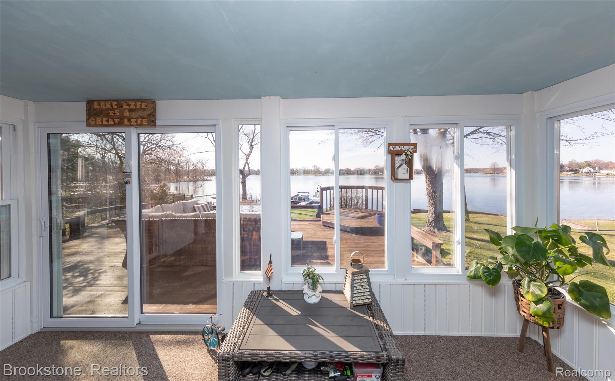 2773 MAPLE RIDGE
