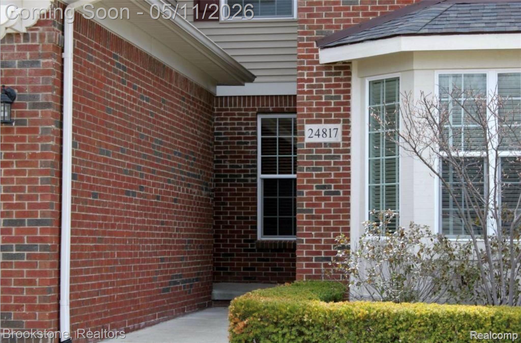 24817 VALLEYWOOD