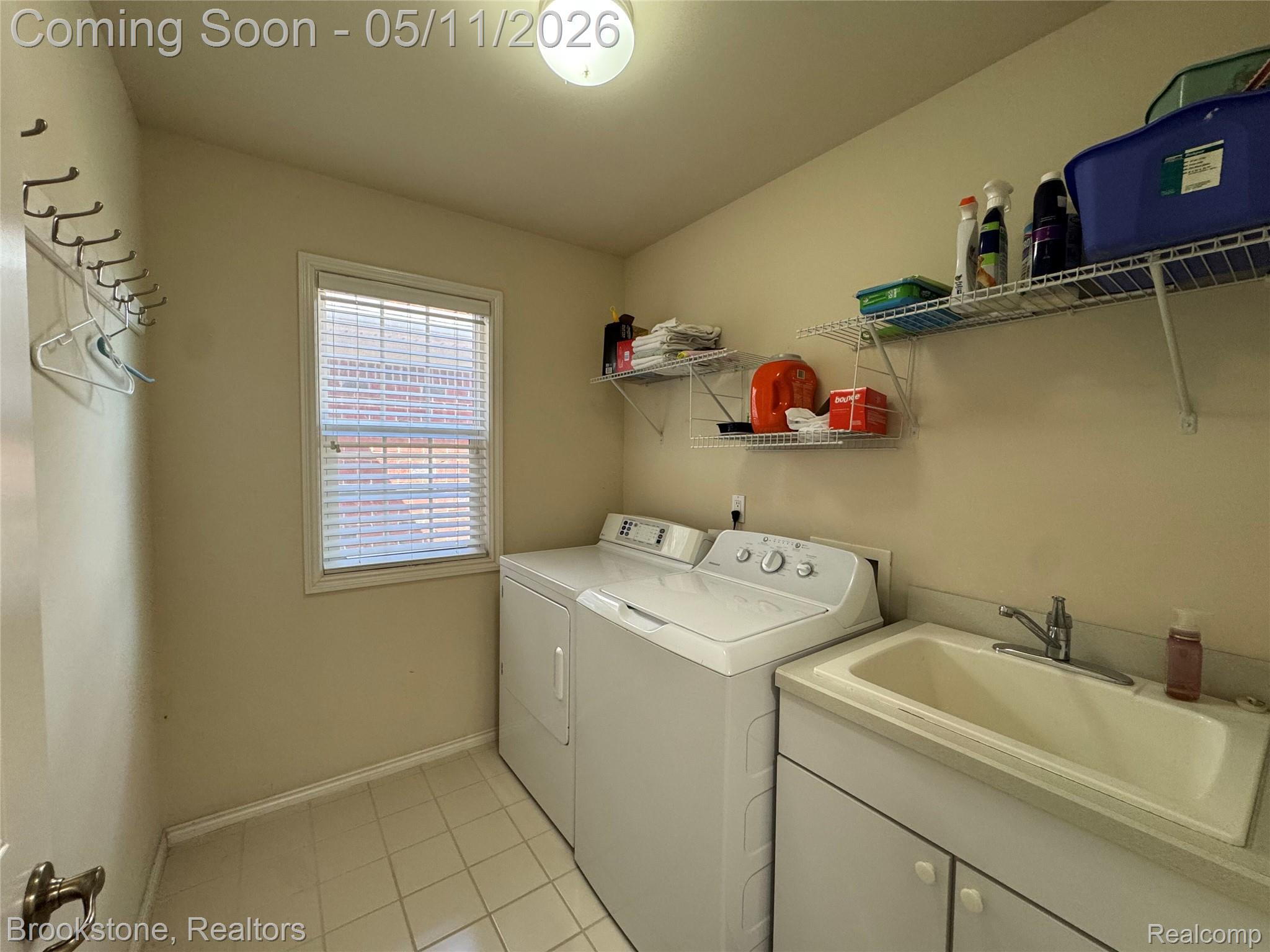 24817 VALLEYWOOD