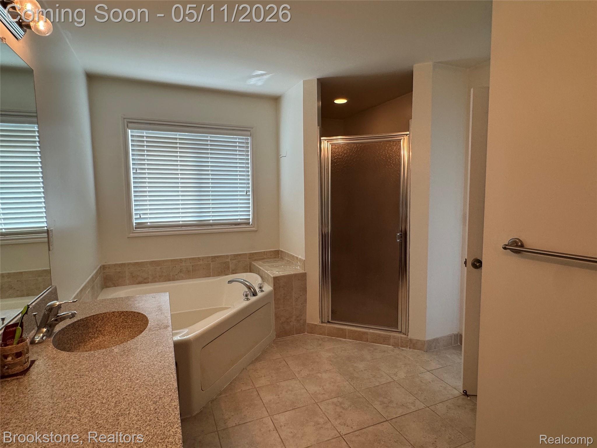 24817 VALLEYWOOD