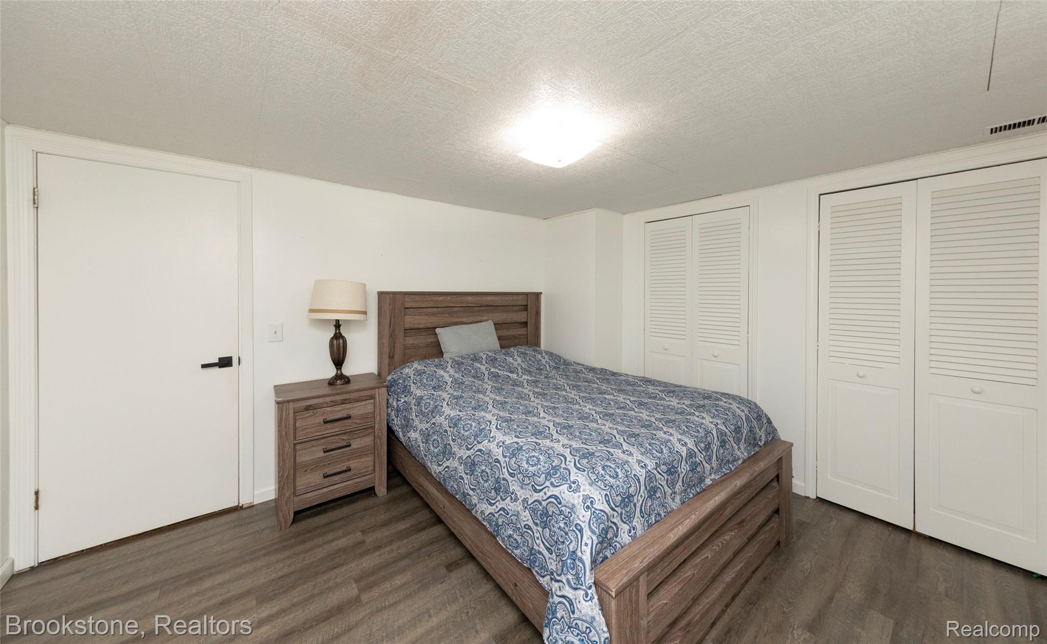 42088 Greenwood Drive