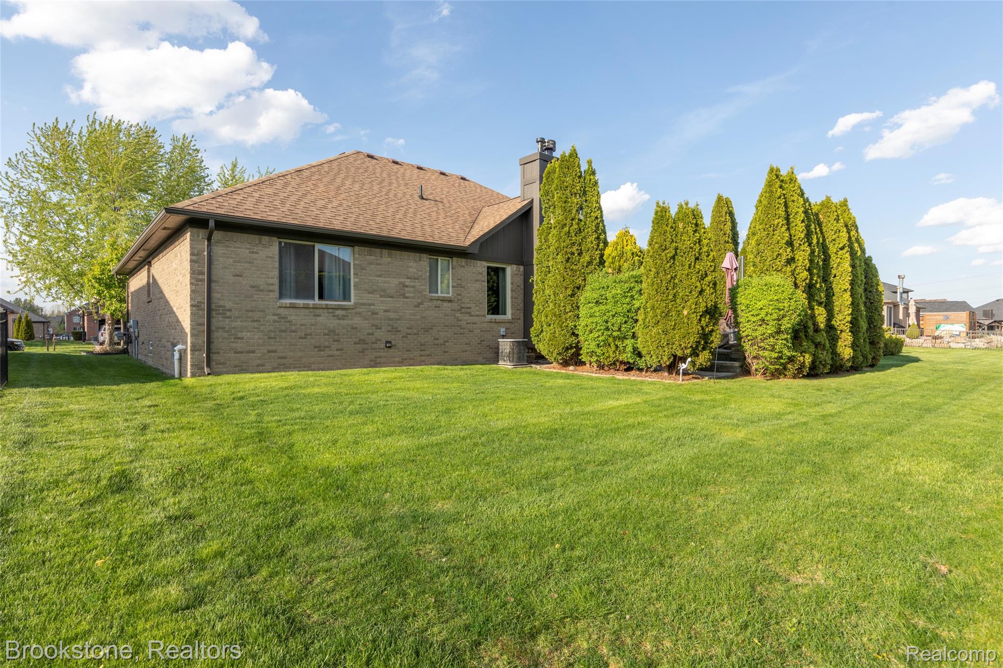 21340 BUNKER Drive