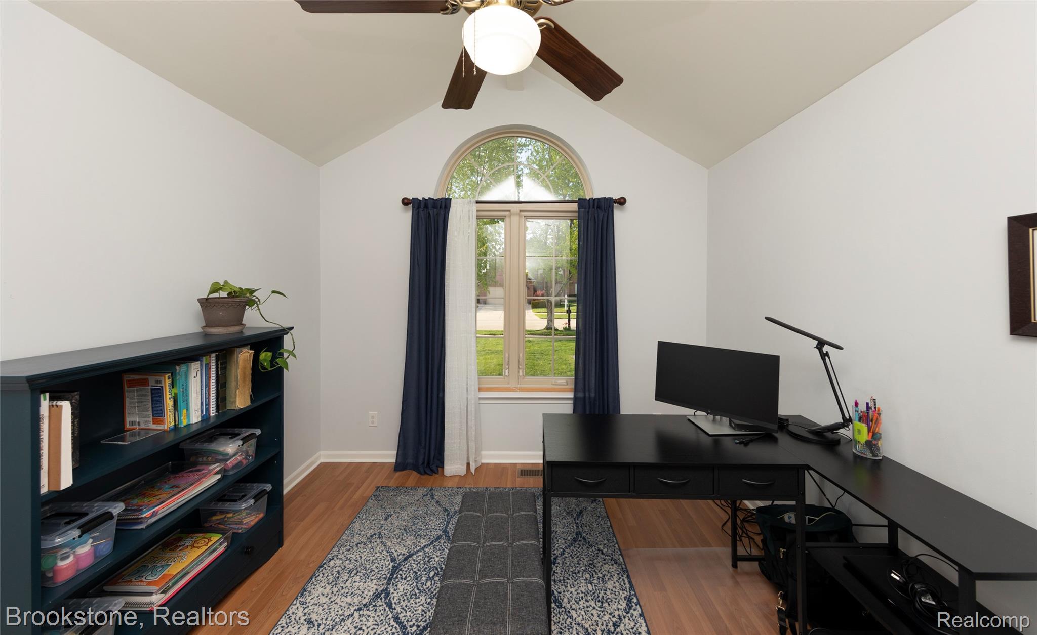 21340 BUNKER Drive