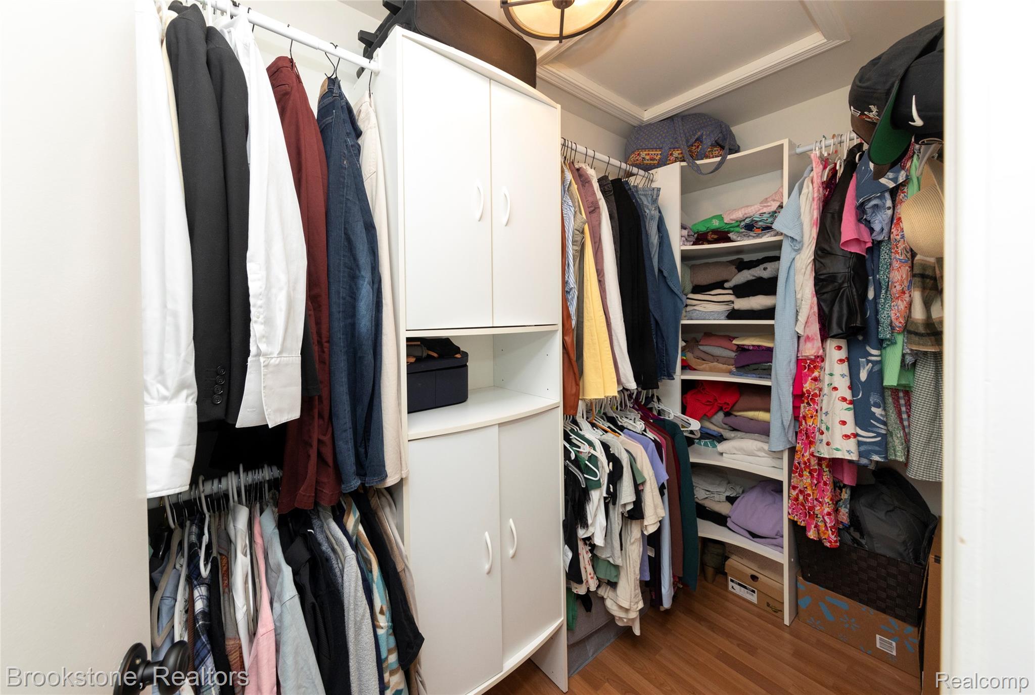 21340 BUNKER Drive