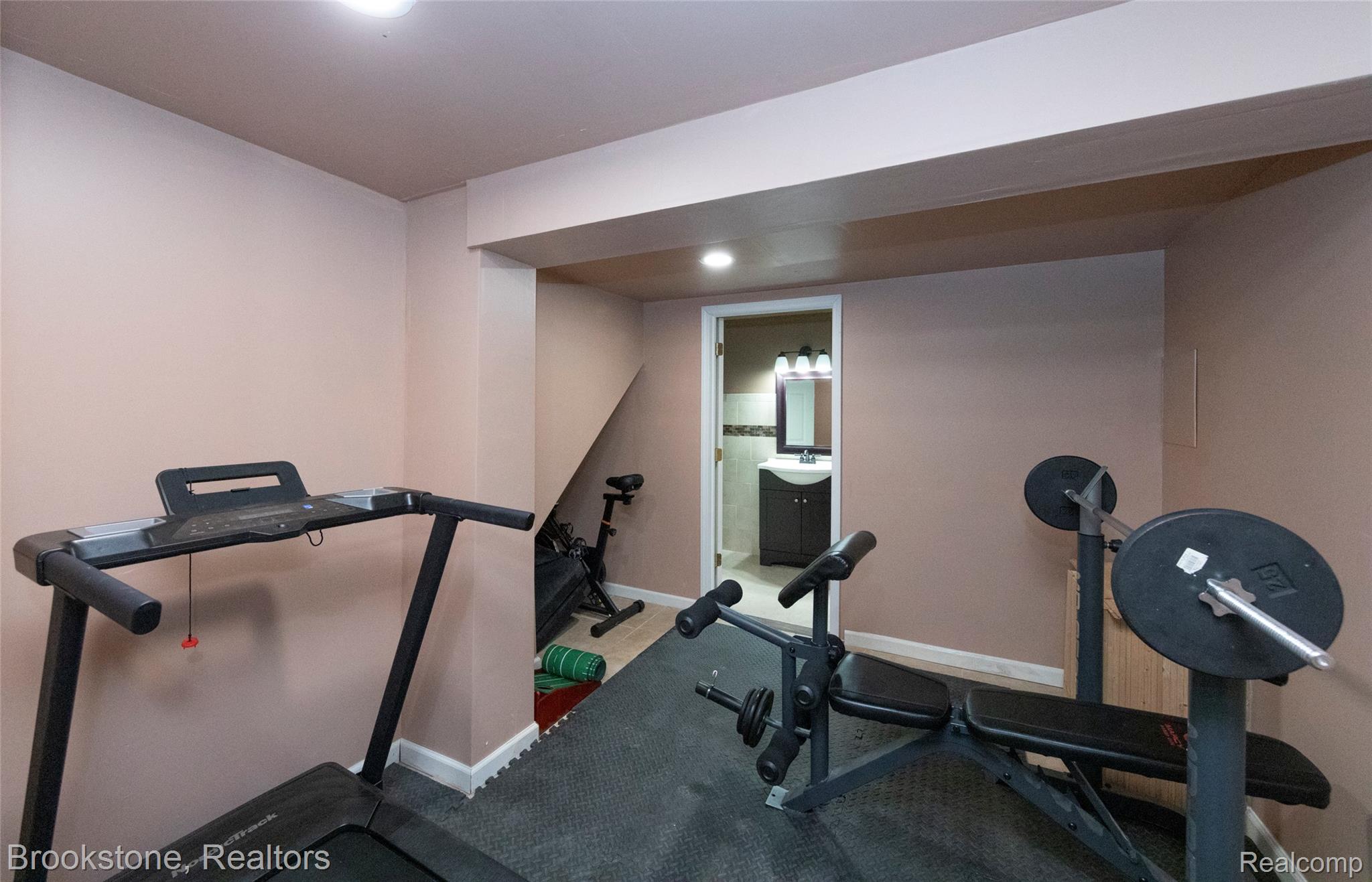 21340 BUNKER Drive