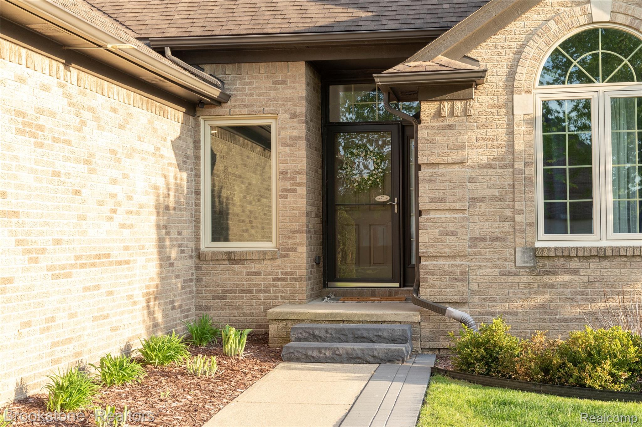21340 BUNKER Drive