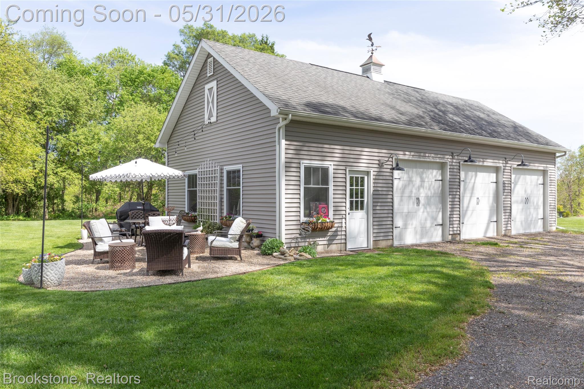 8322 BUCKELL LAKE