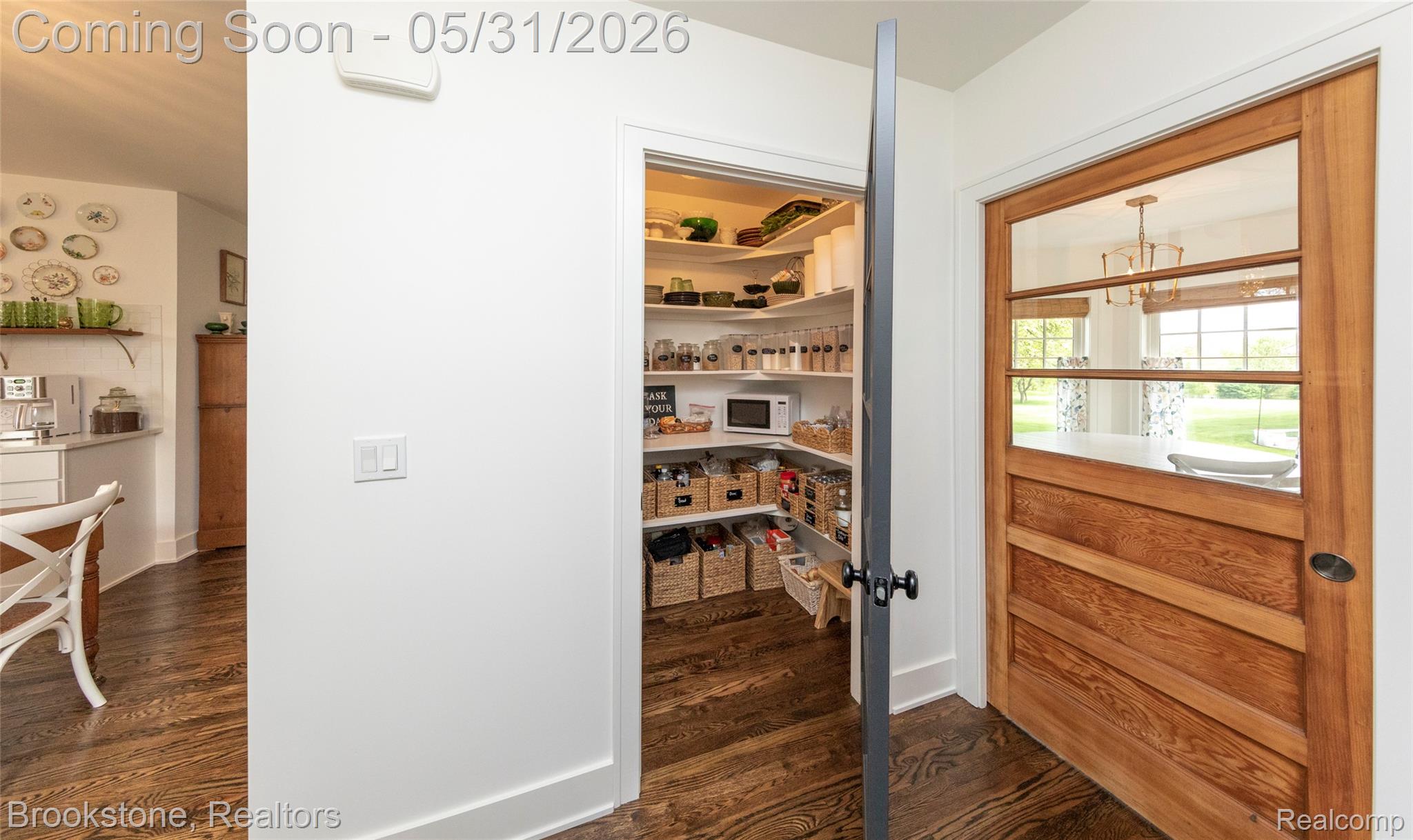 8322 BUCKELL LAKE