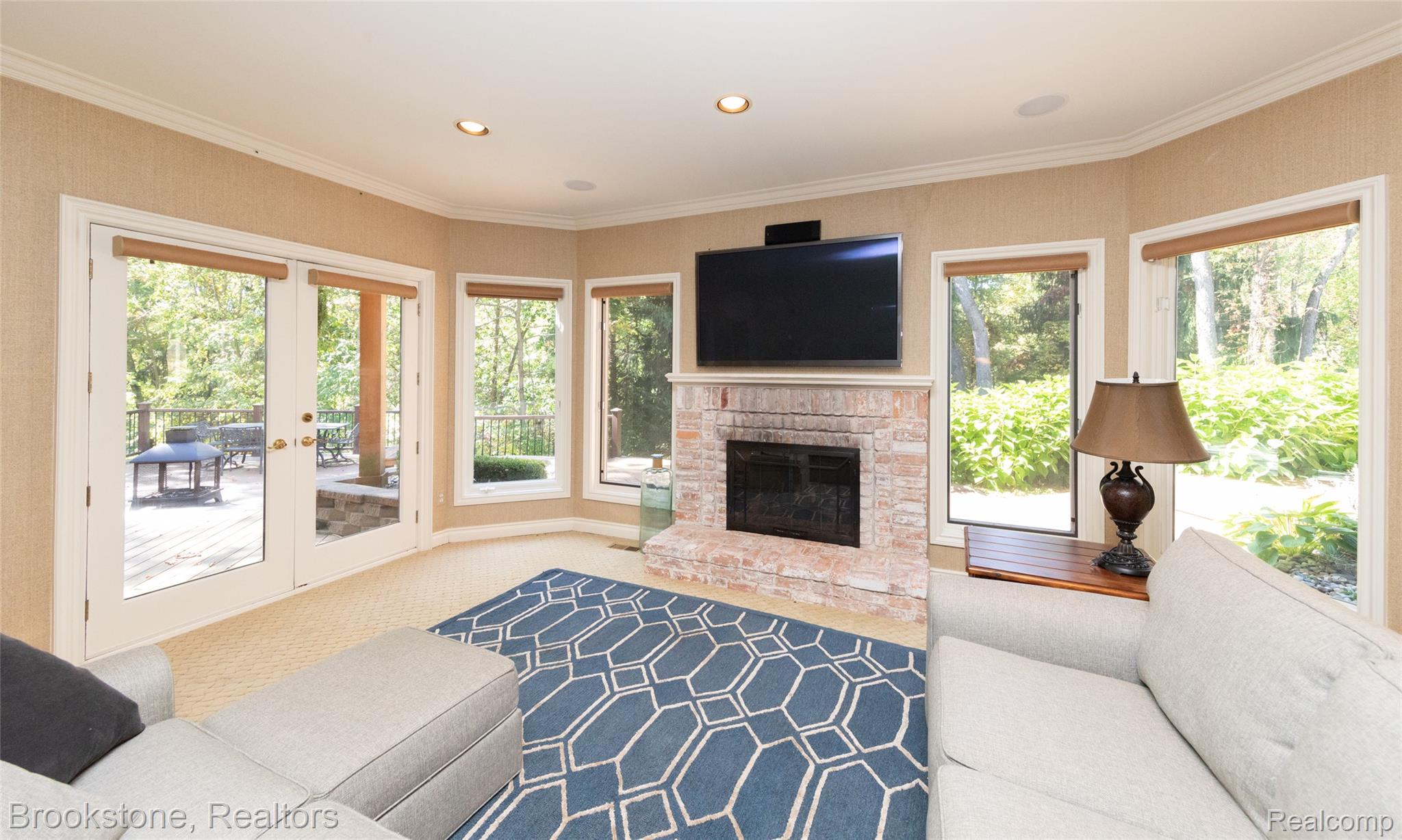 1494 HIGHPOINT