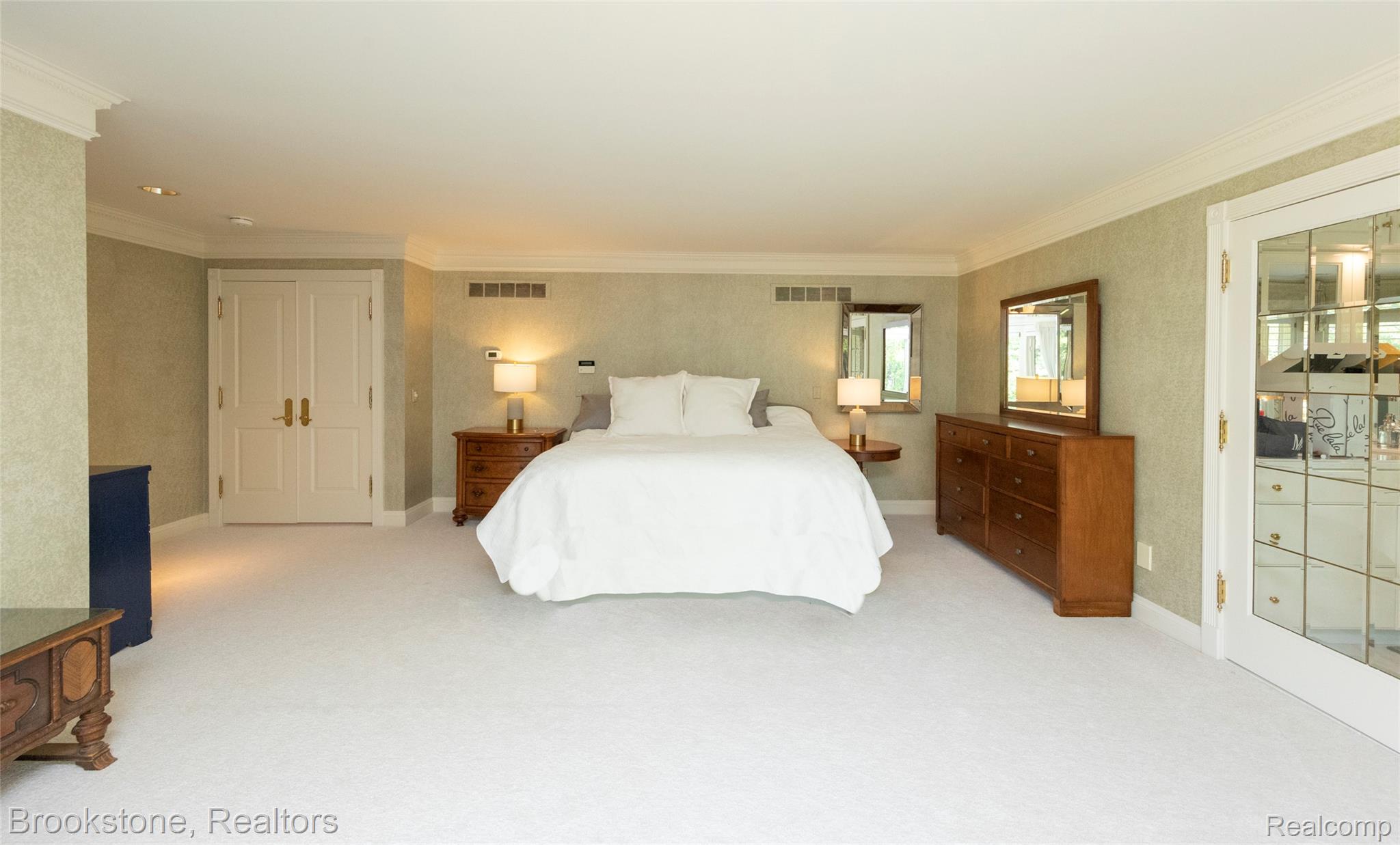 1494 HIGHPOINT