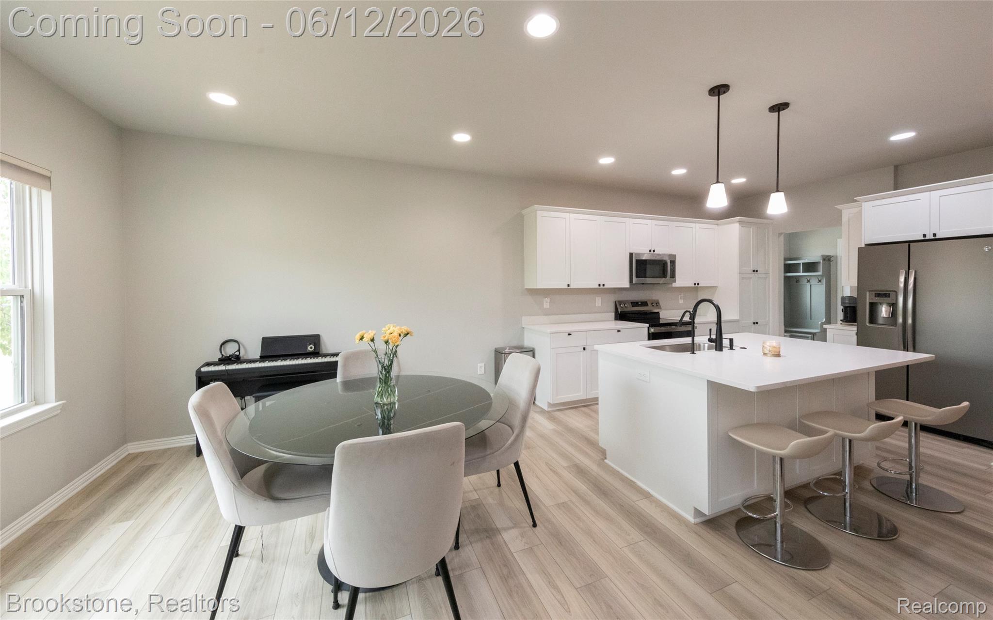 981 COTTAGE