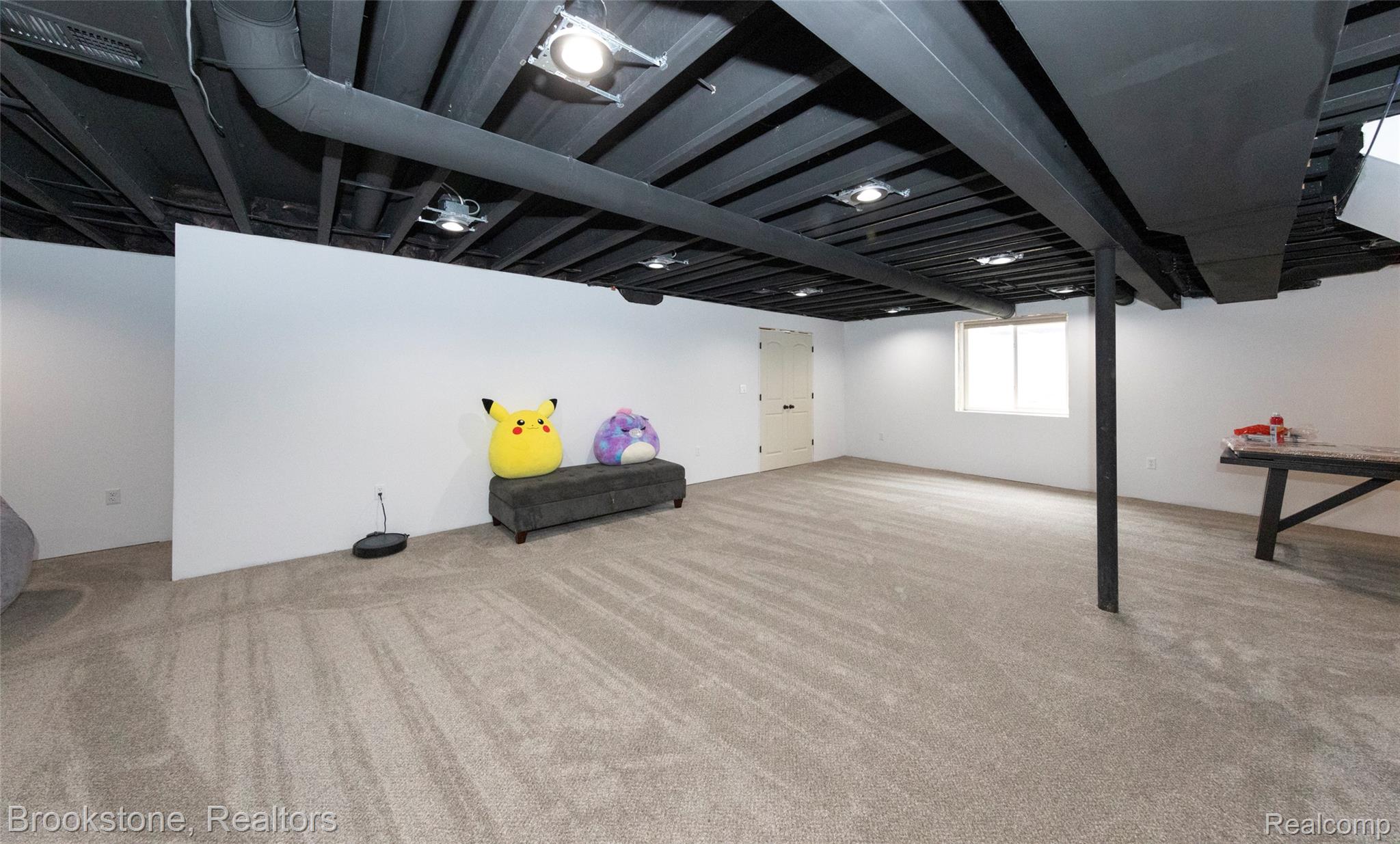 981 COTTAGE