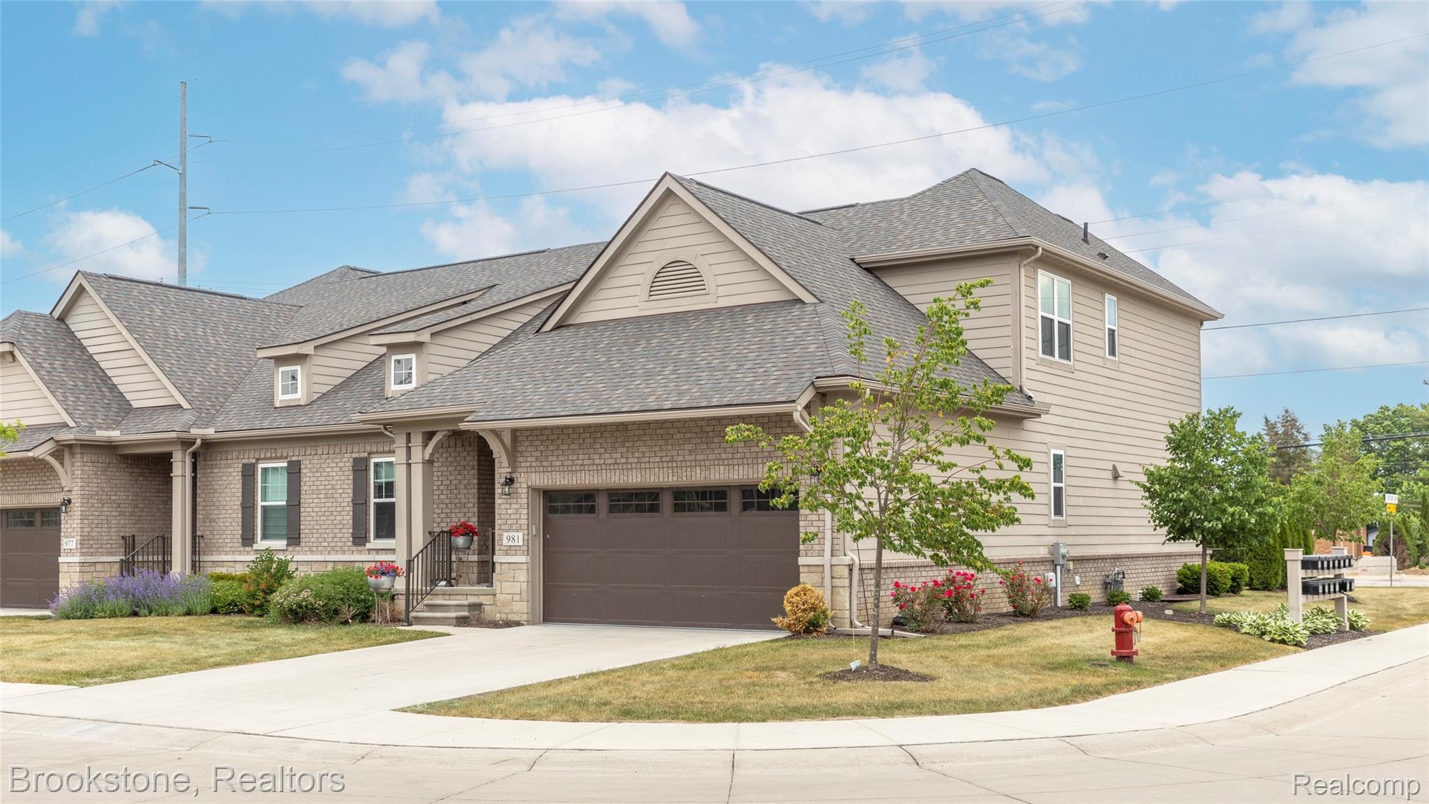 981 COTTAGE