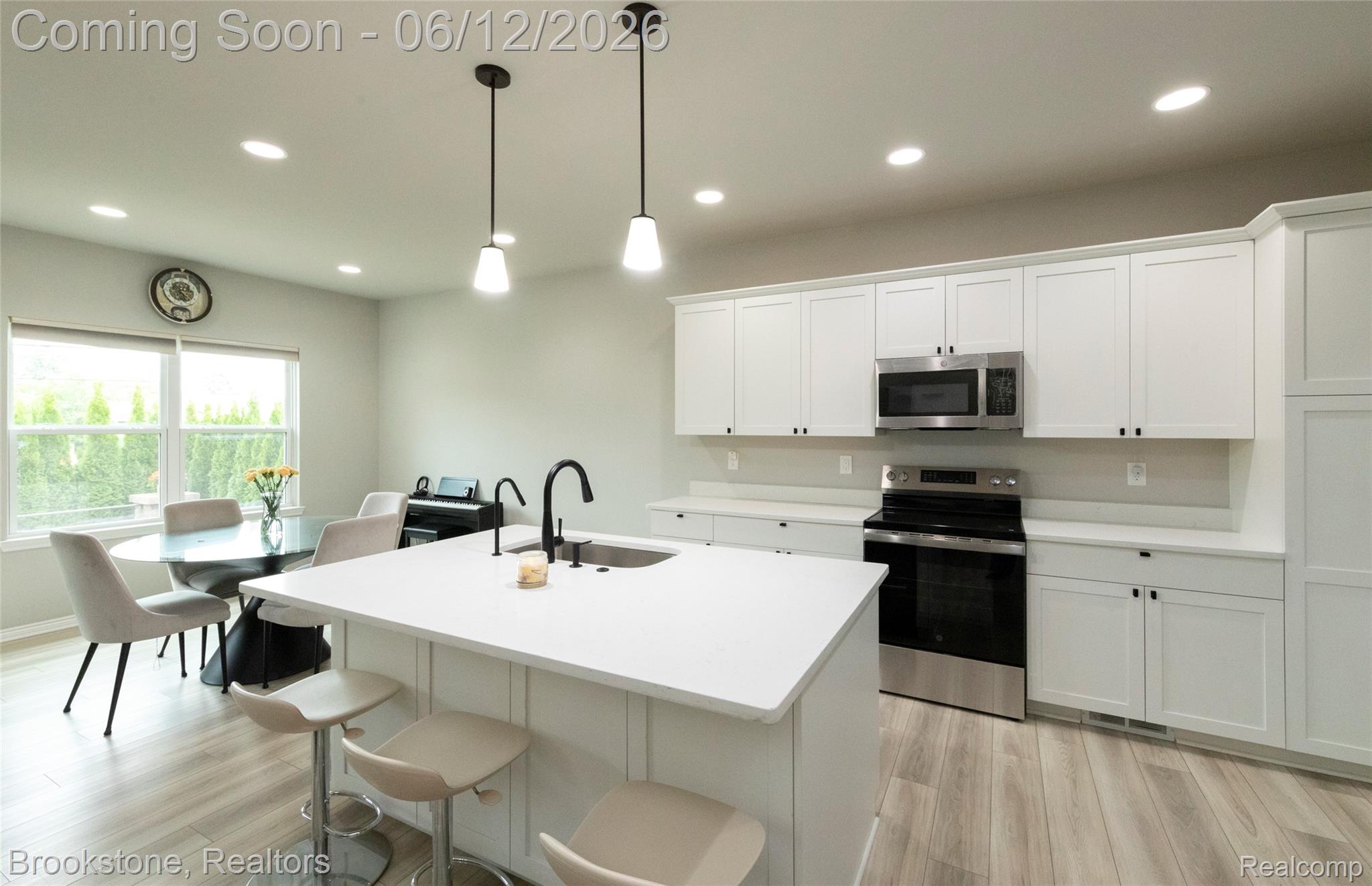 981 COTTAGE