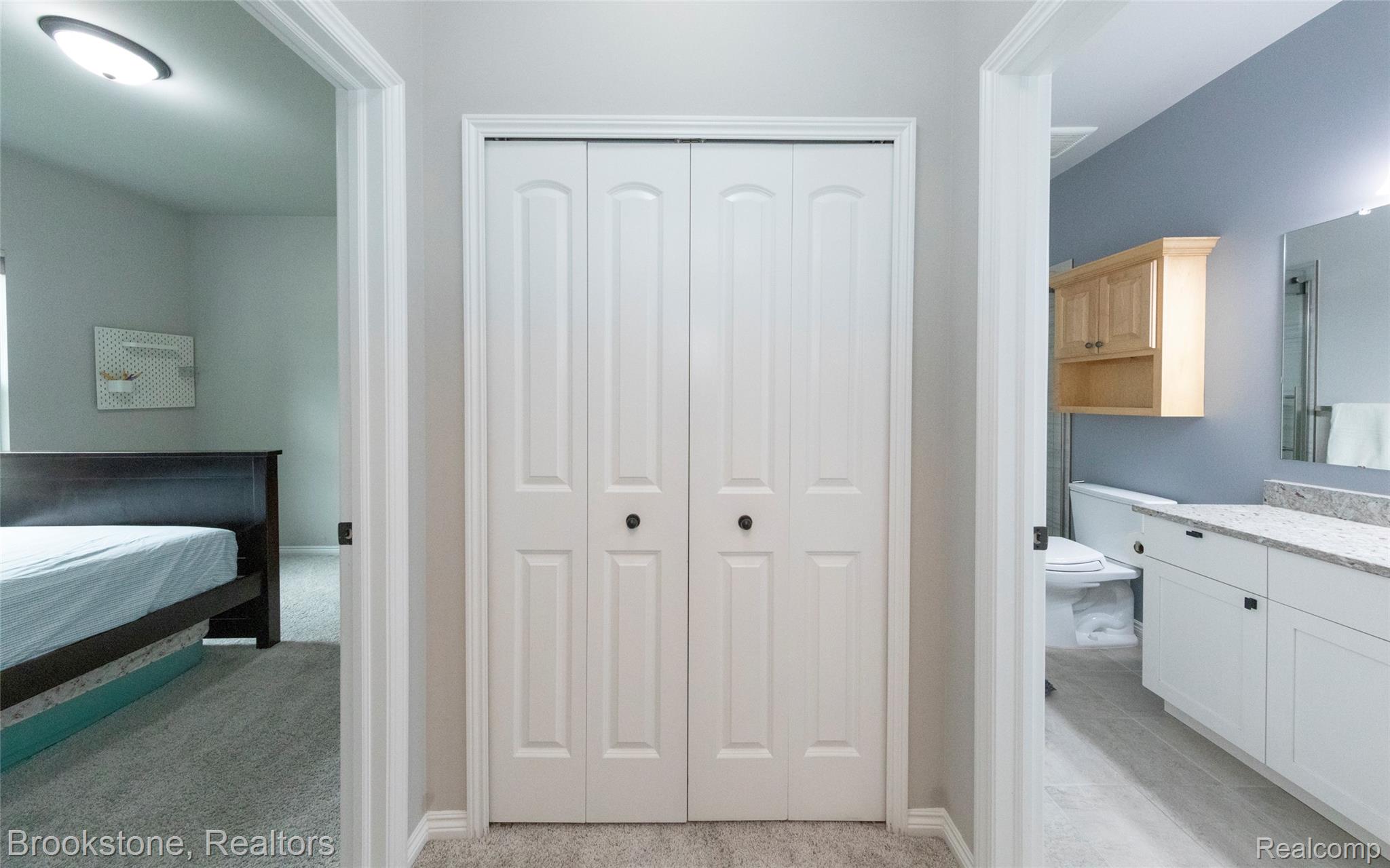981 COTTAGE
