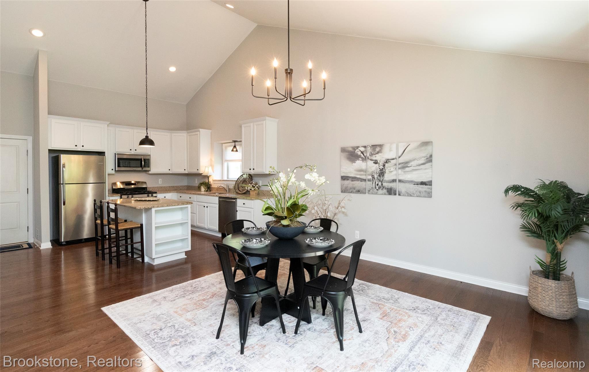 10295 Northridge Court