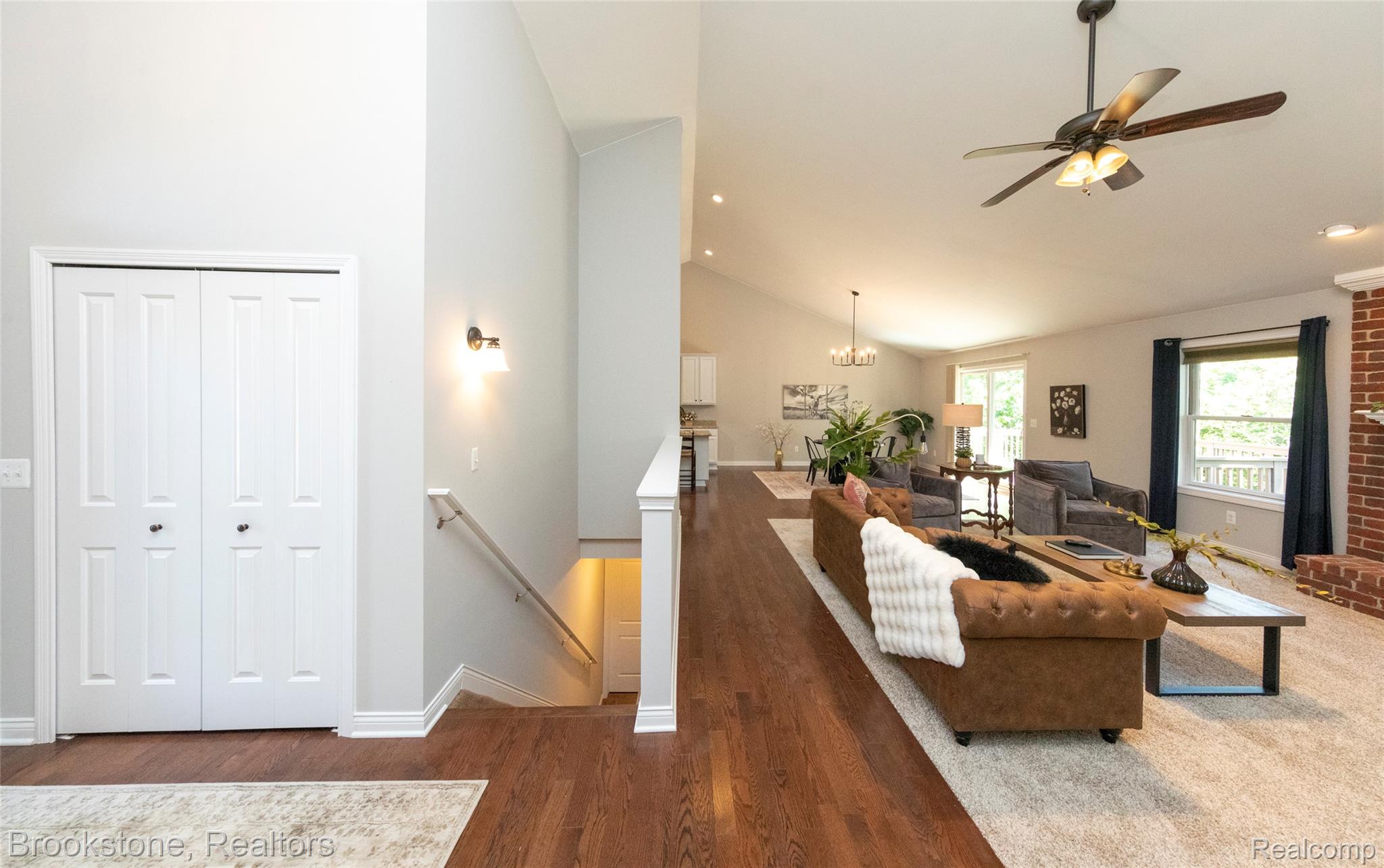 10295 Northridge Court