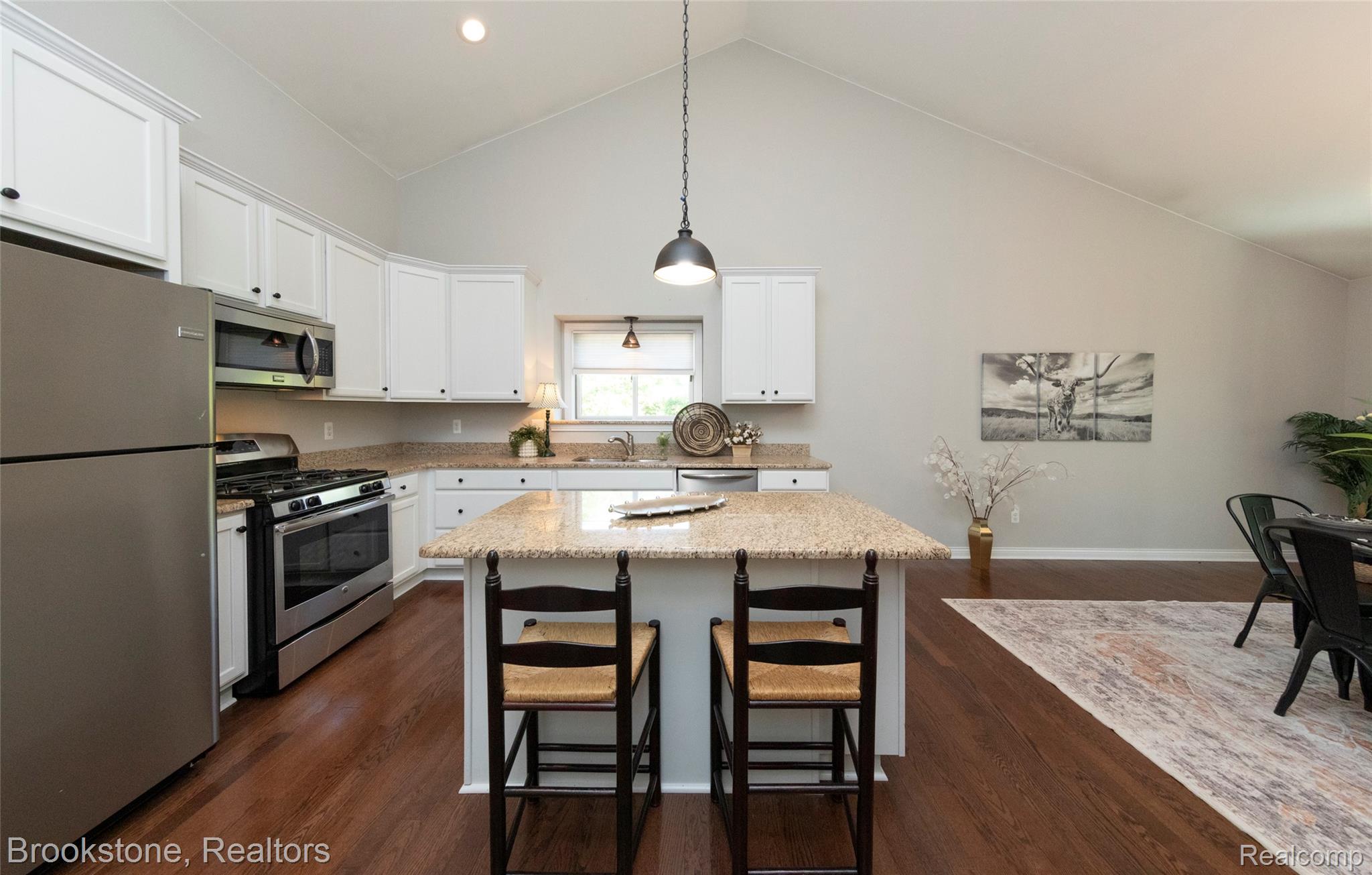 10295 Northridge Court