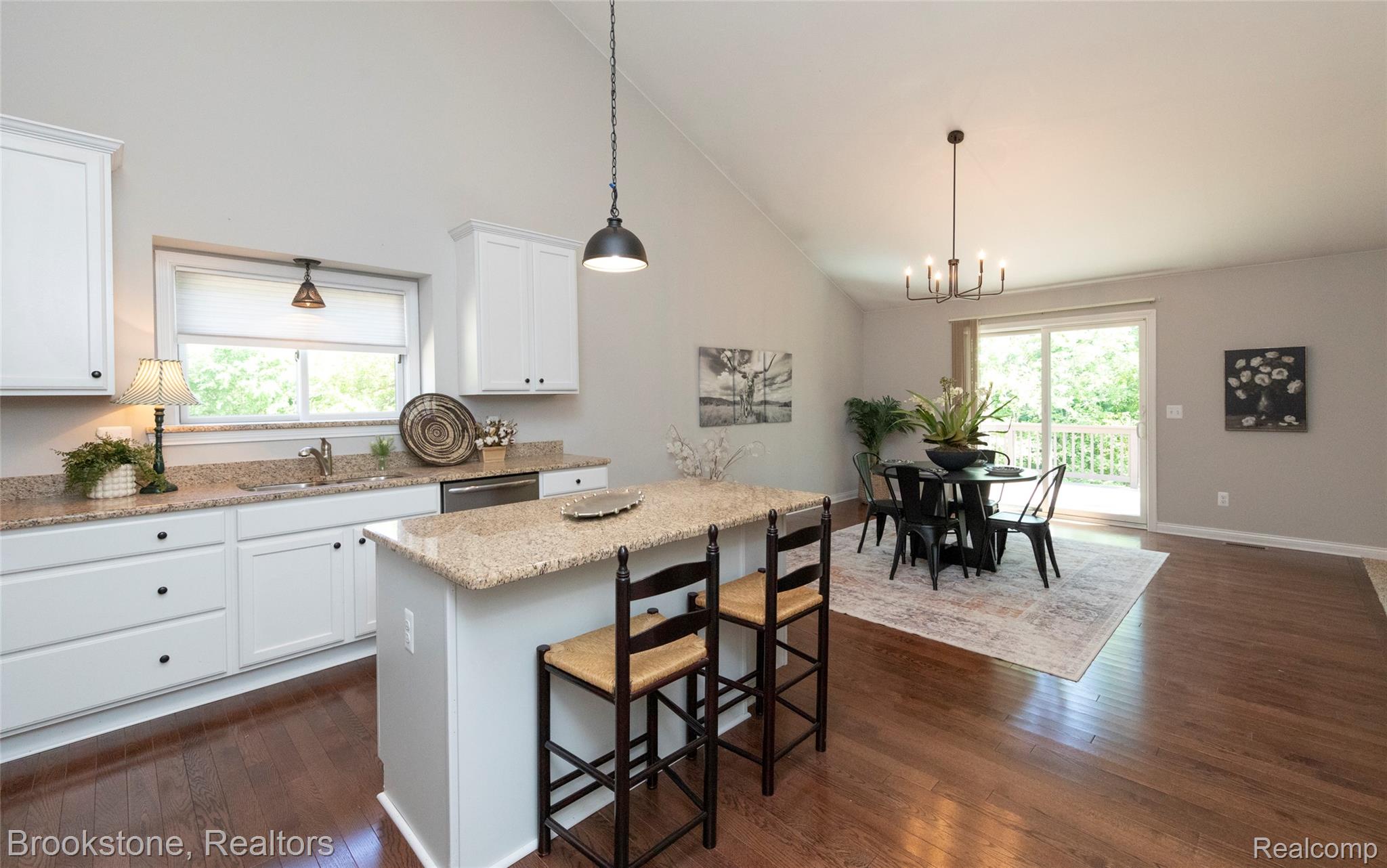 10295 Northridge Court
