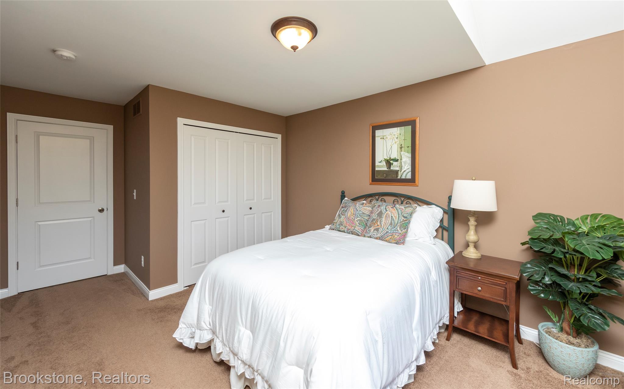 10295 Northridge Court