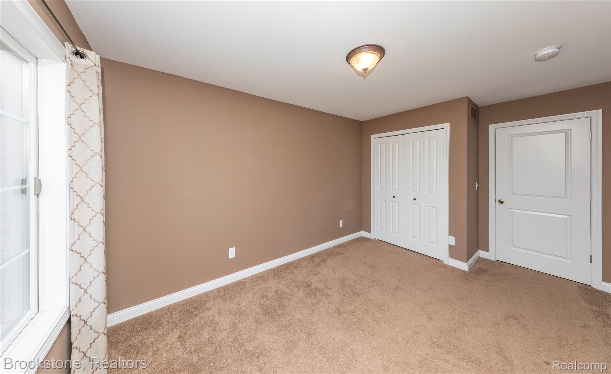 10295 Northridge Court
