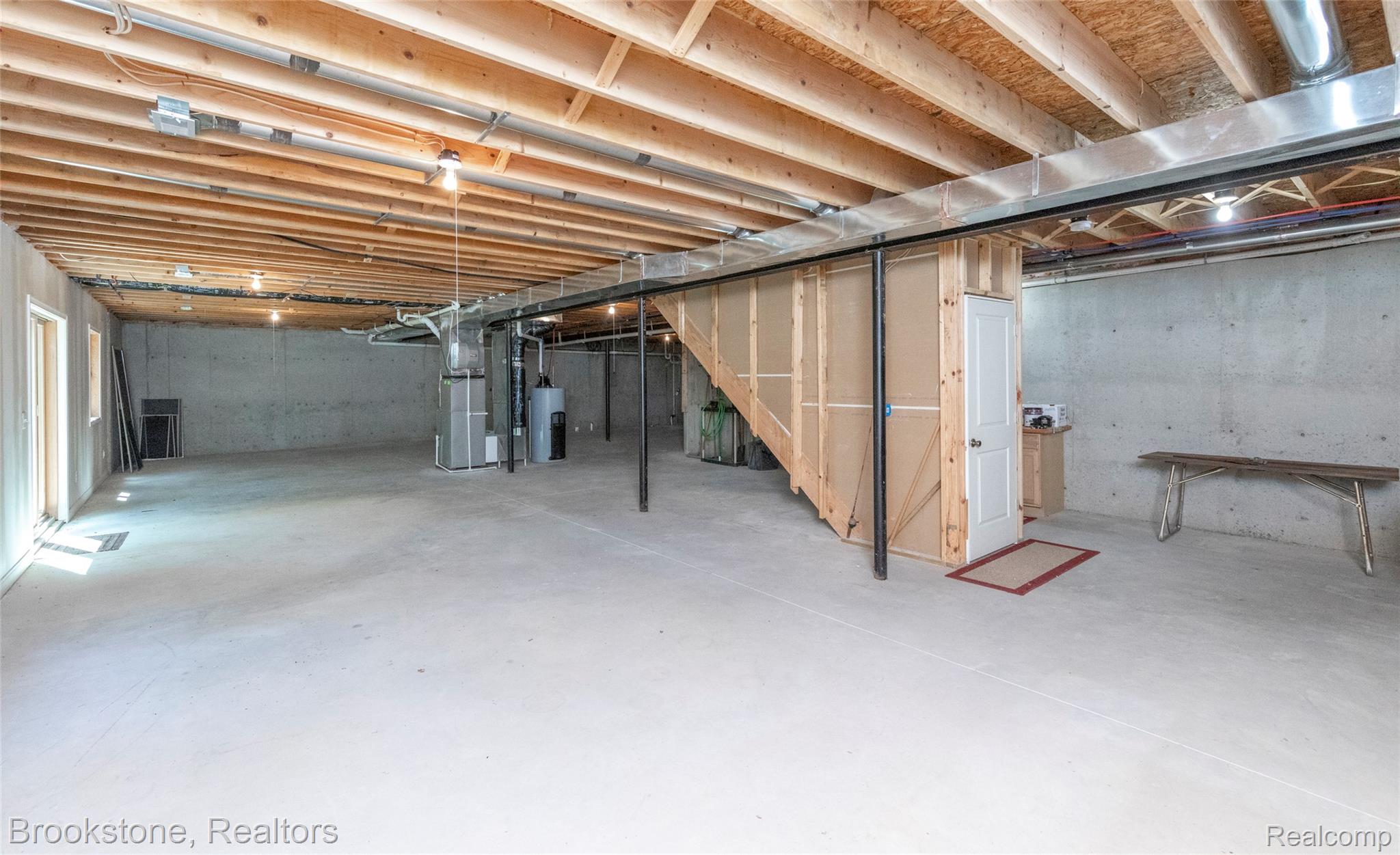 10295 Northridge Court