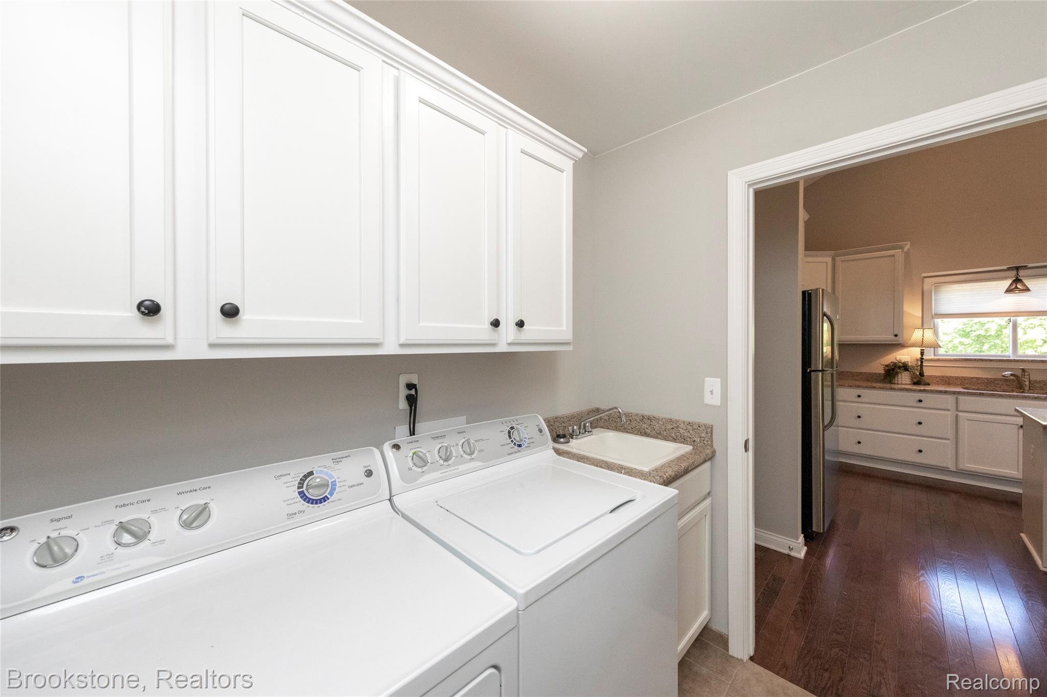 10295 Northridge Court