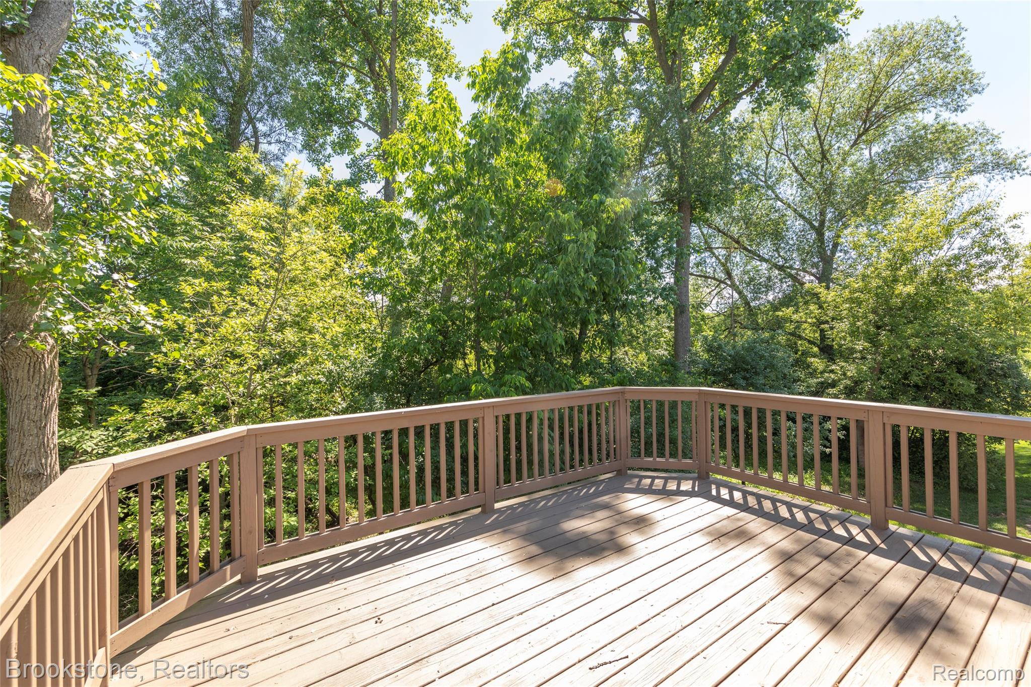 10295 Northridge Court