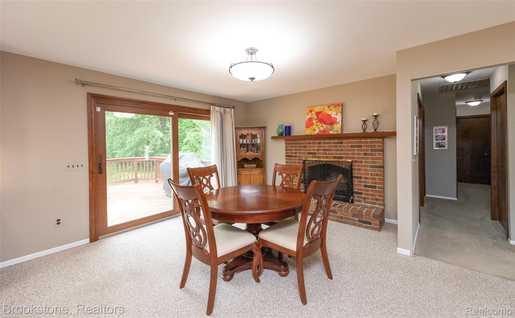 12168 CARRIAGE TRAIL Circle