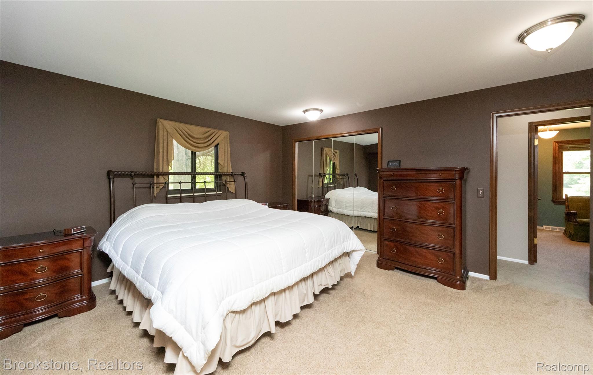 12168 CARRIAGE TRAIL Circle