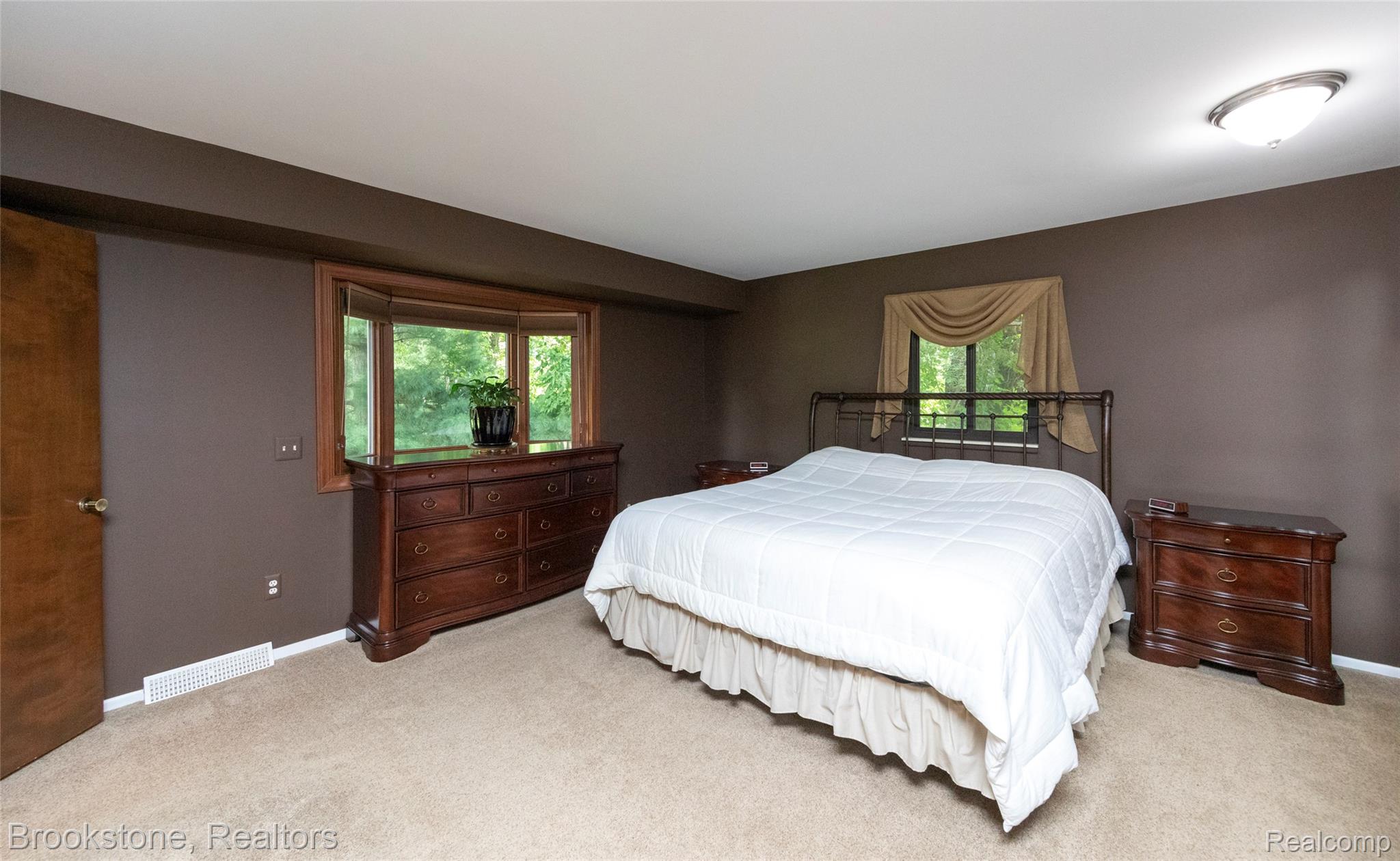 12168 CARRIAGE TRAIL Circle