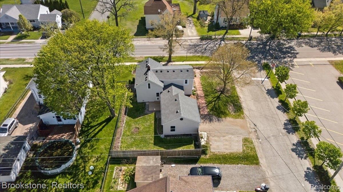 207 N Church
