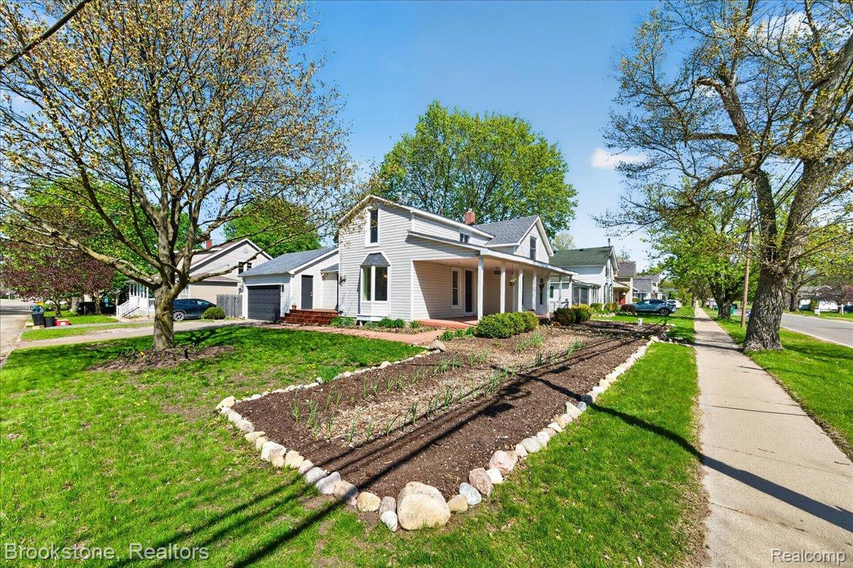 207 N Church