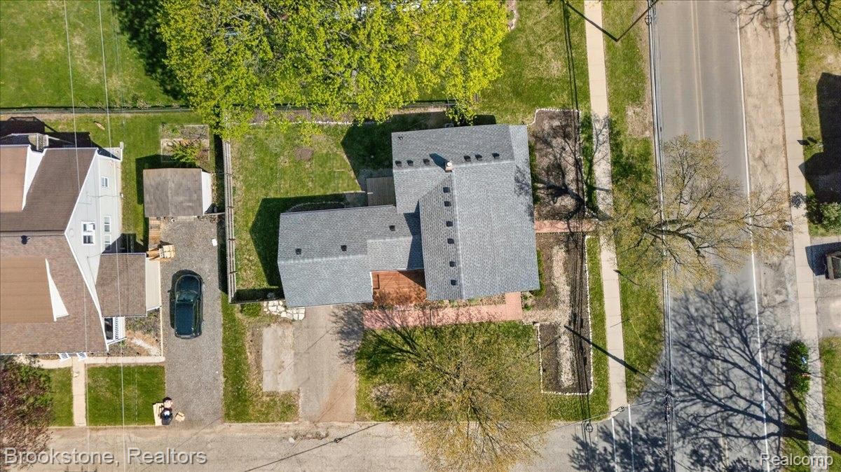 207 N Church