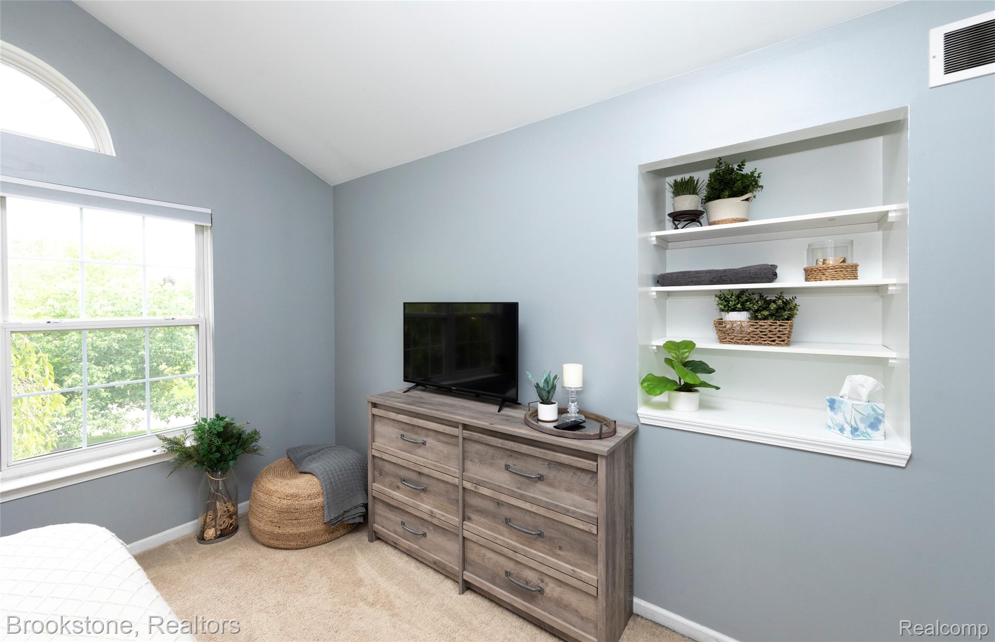5017 Leyland Drive