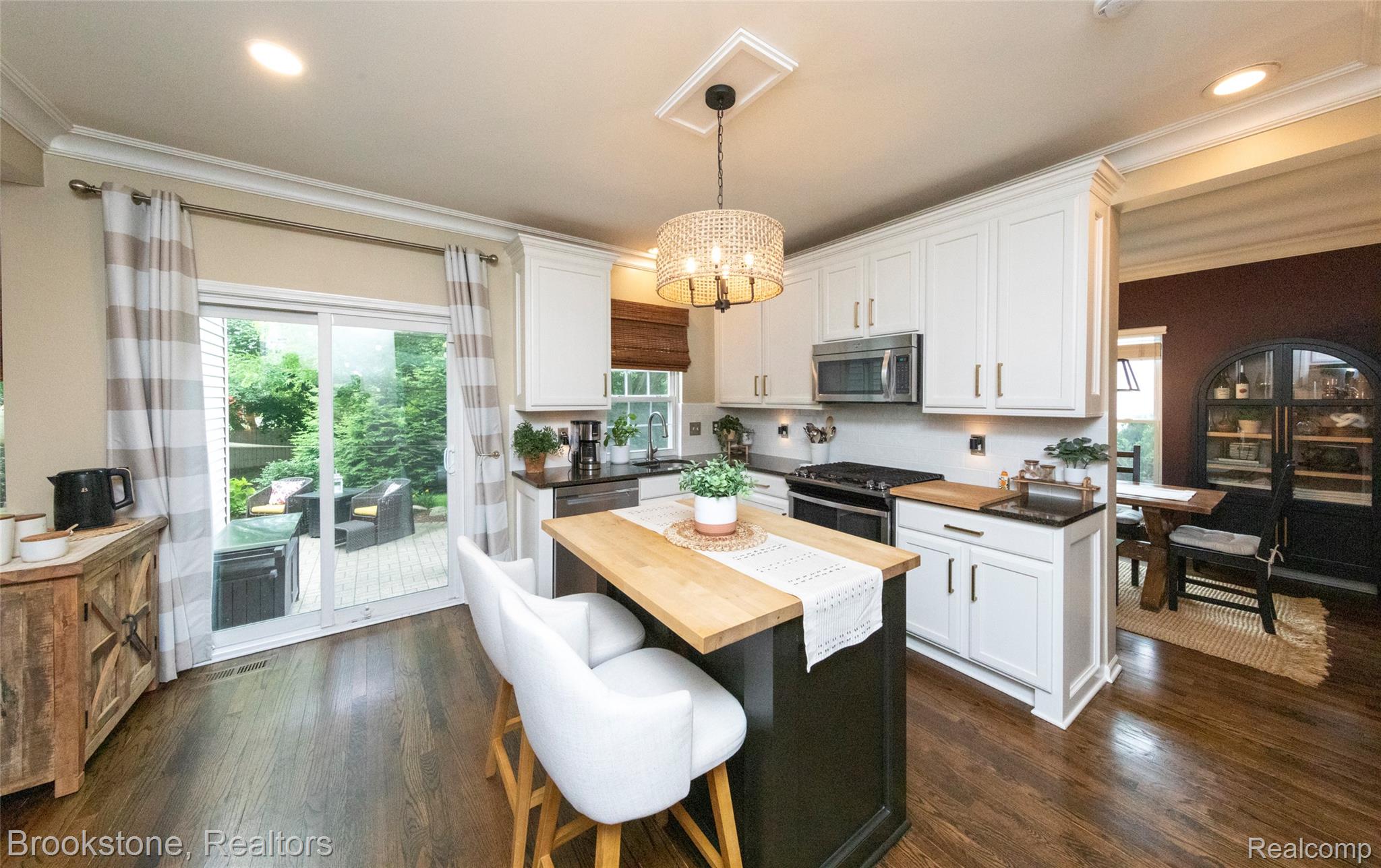 5017 Leyland Drive