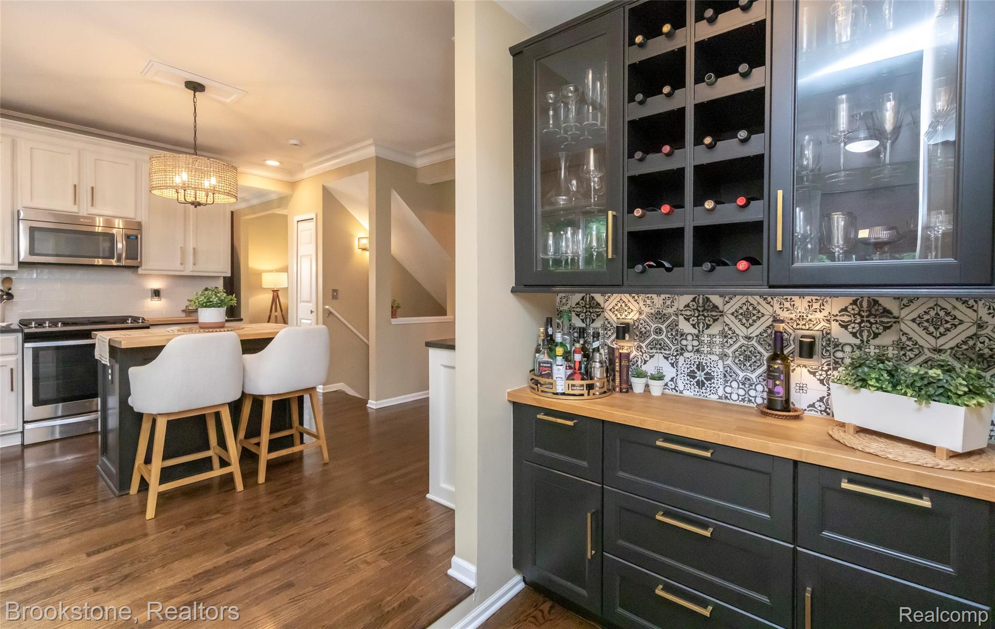 5017 Leyland Drive