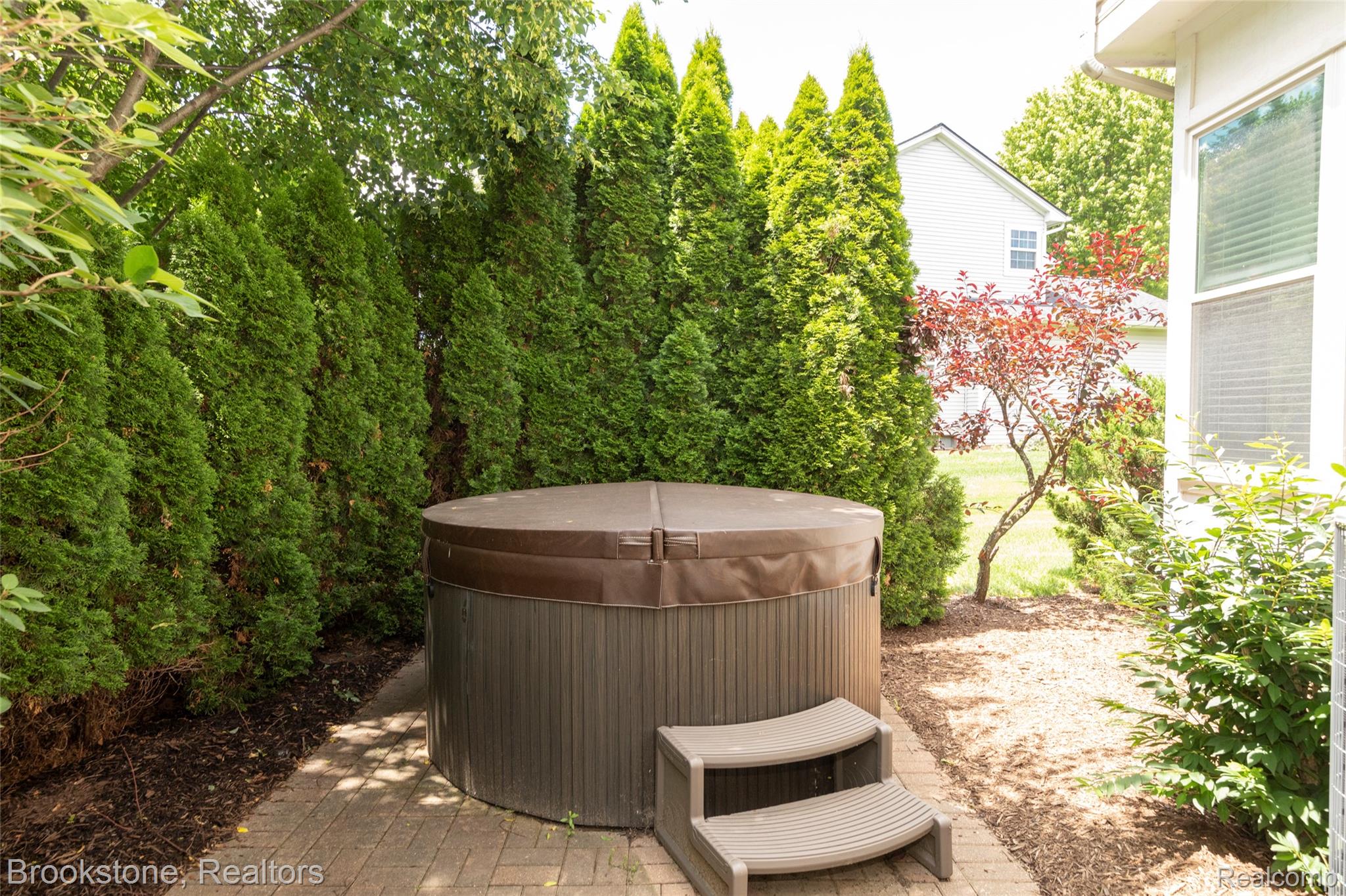 5017 Leyland Drive