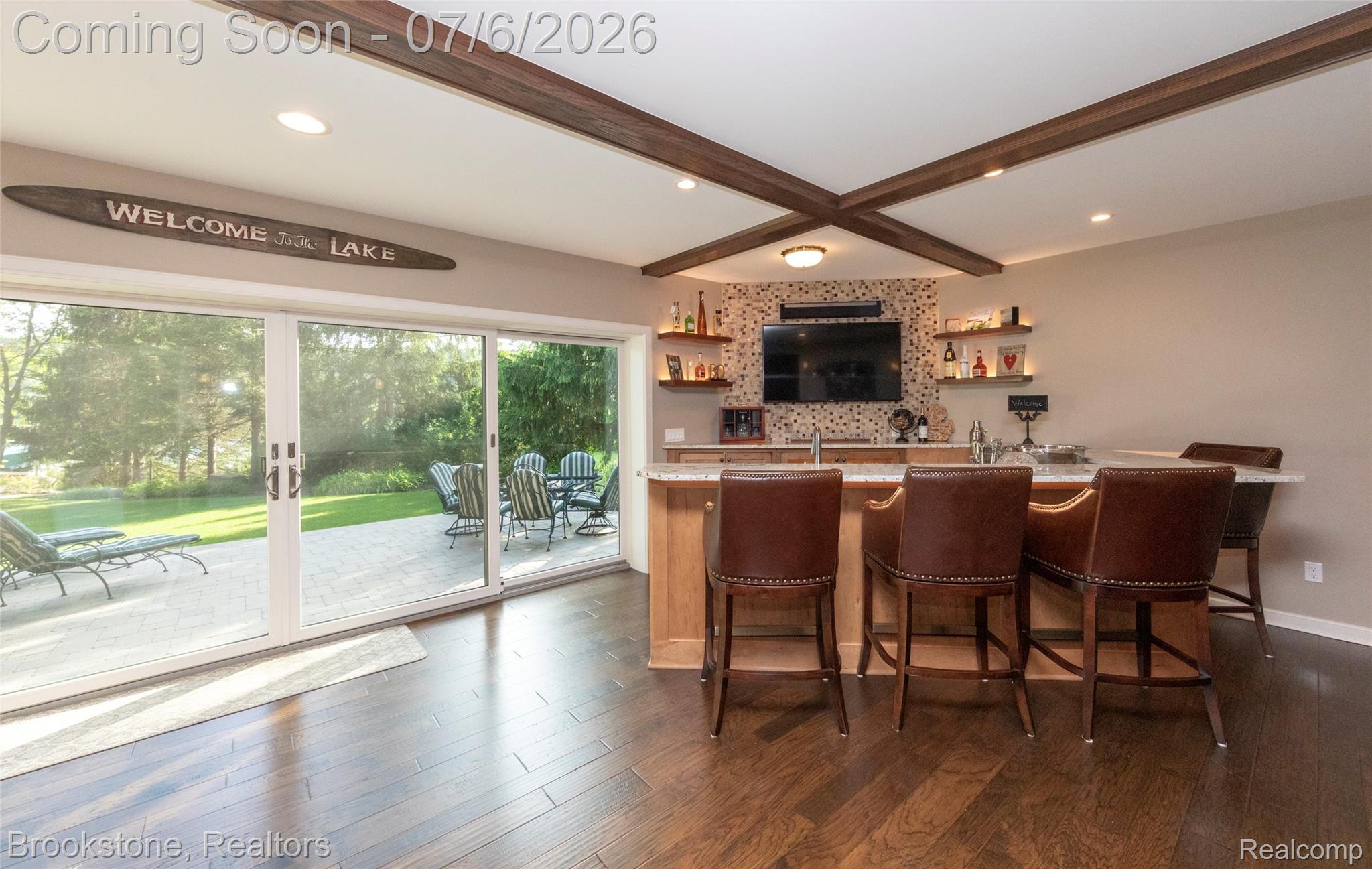 7215 DEER LAKE Court