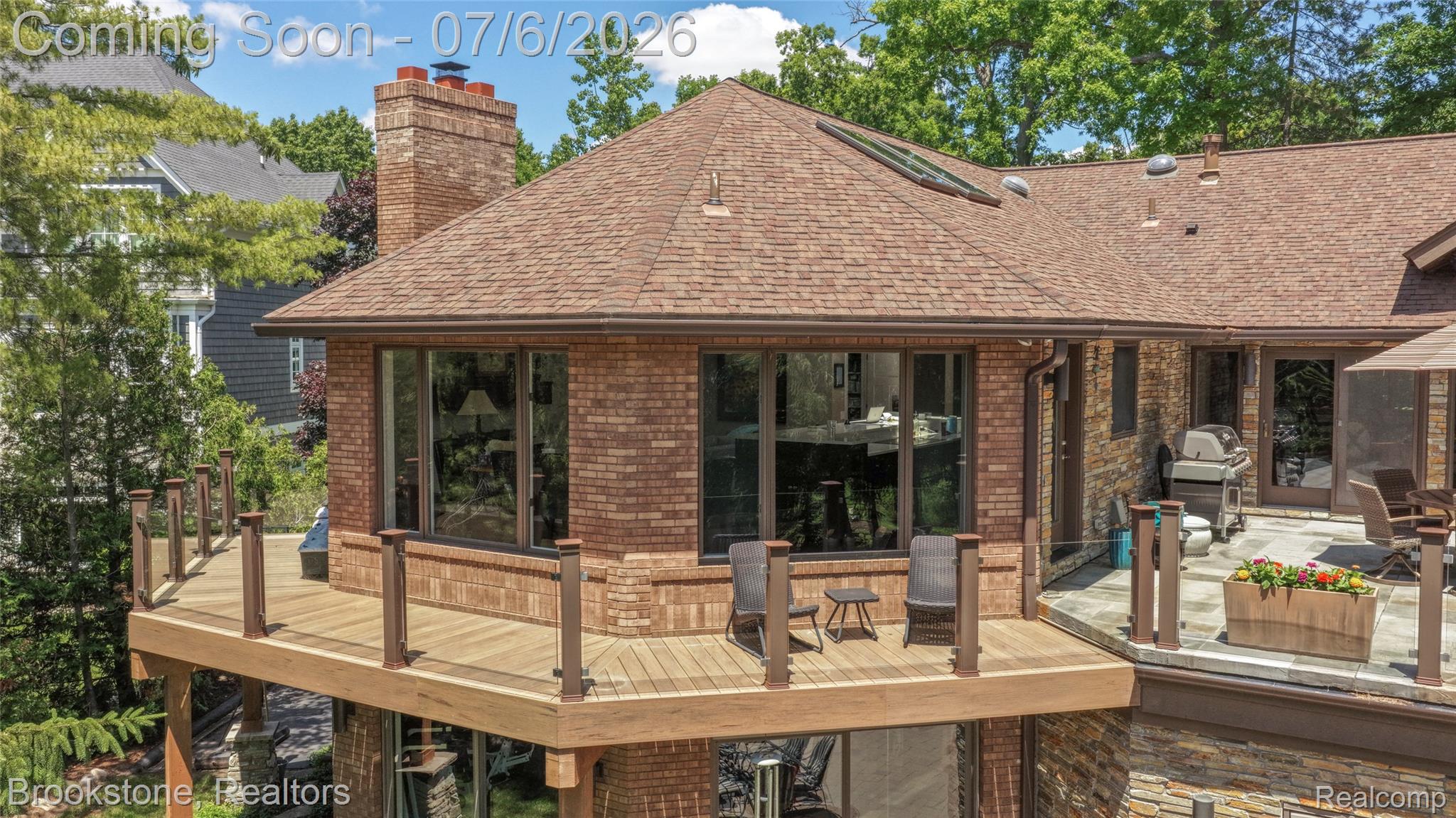 7215 DEER LAKE Court