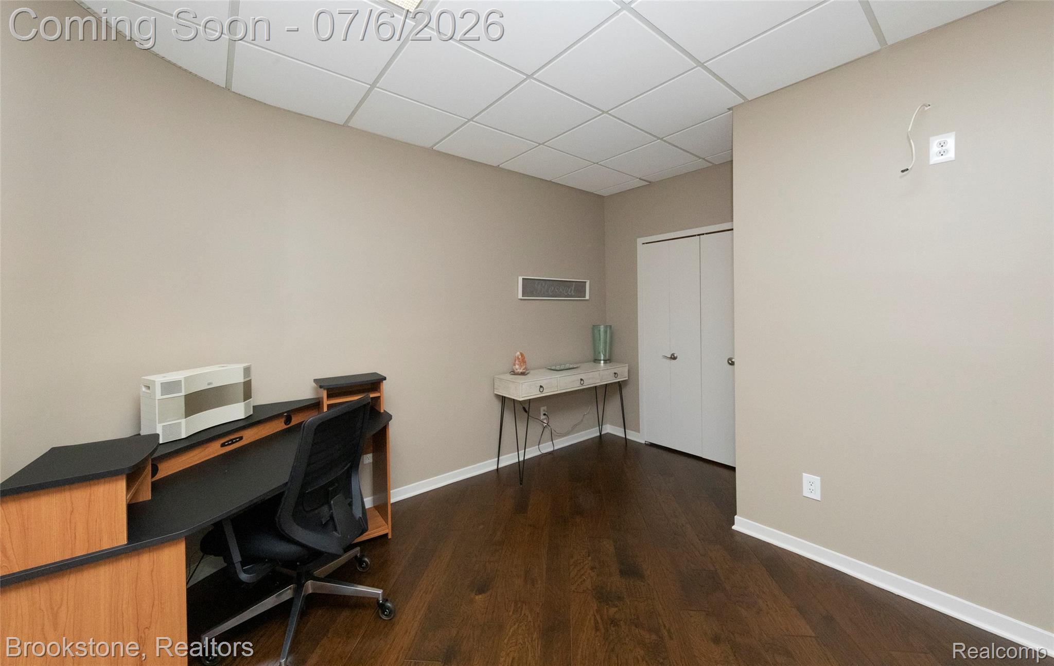 7215 DEER LAKE Court