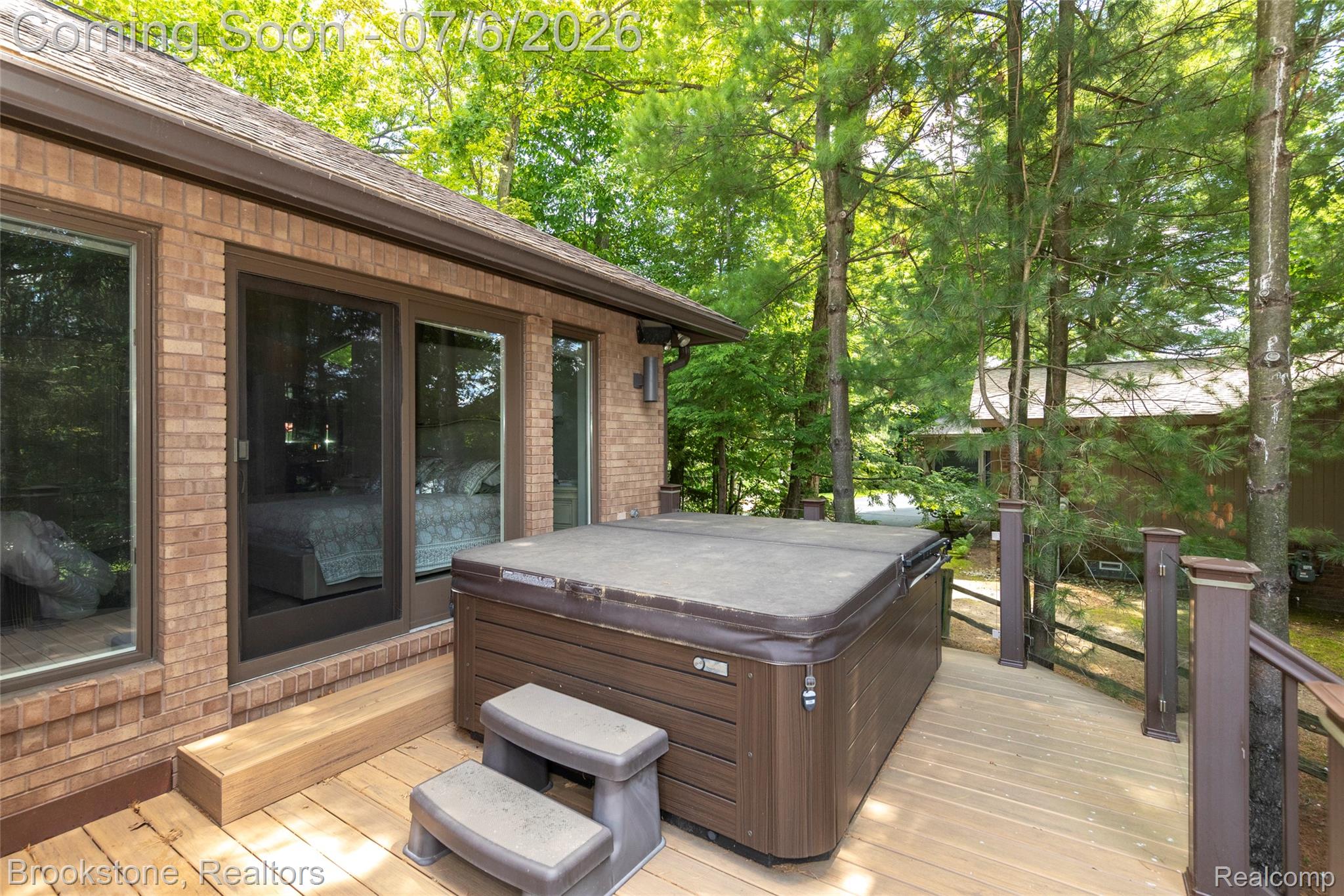 7215 DEER LAKE Court