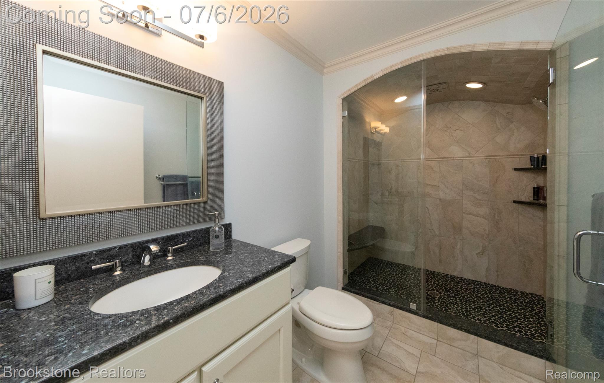 7215 DEER LAKE Court