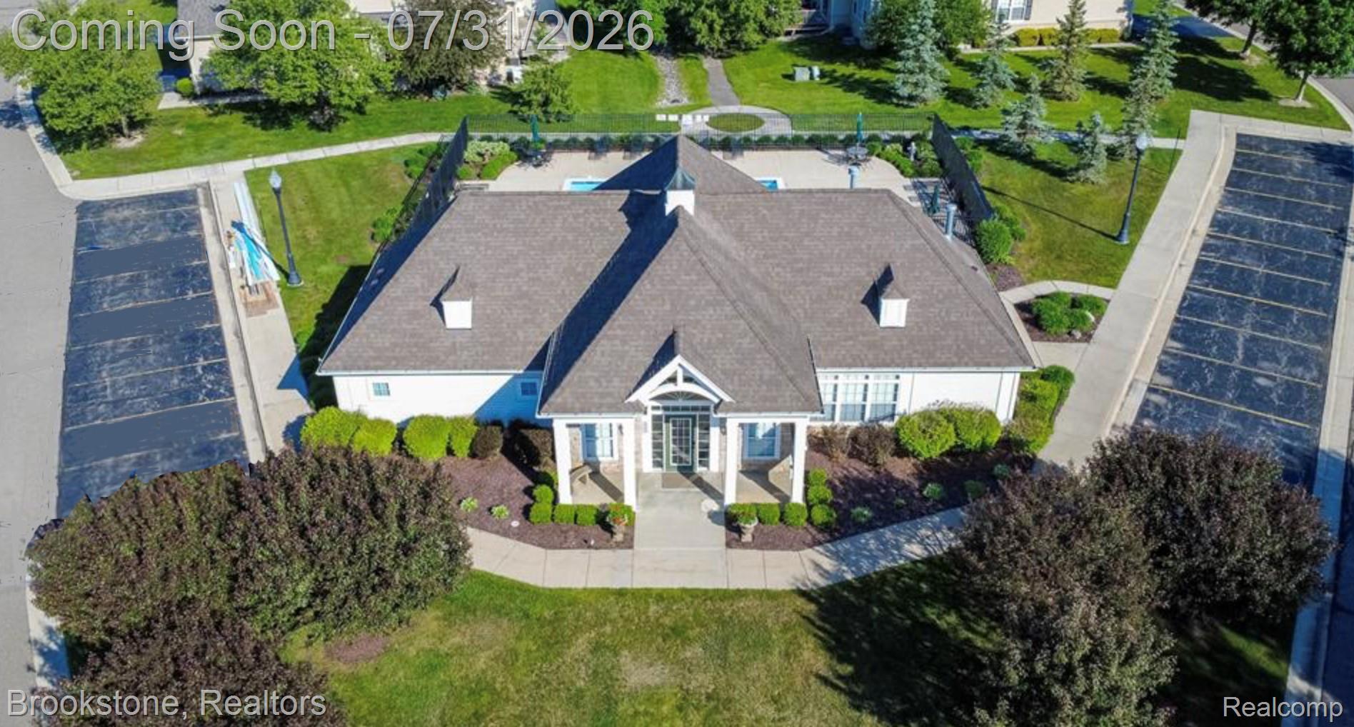 5948 BAYPOINTE Boulevard