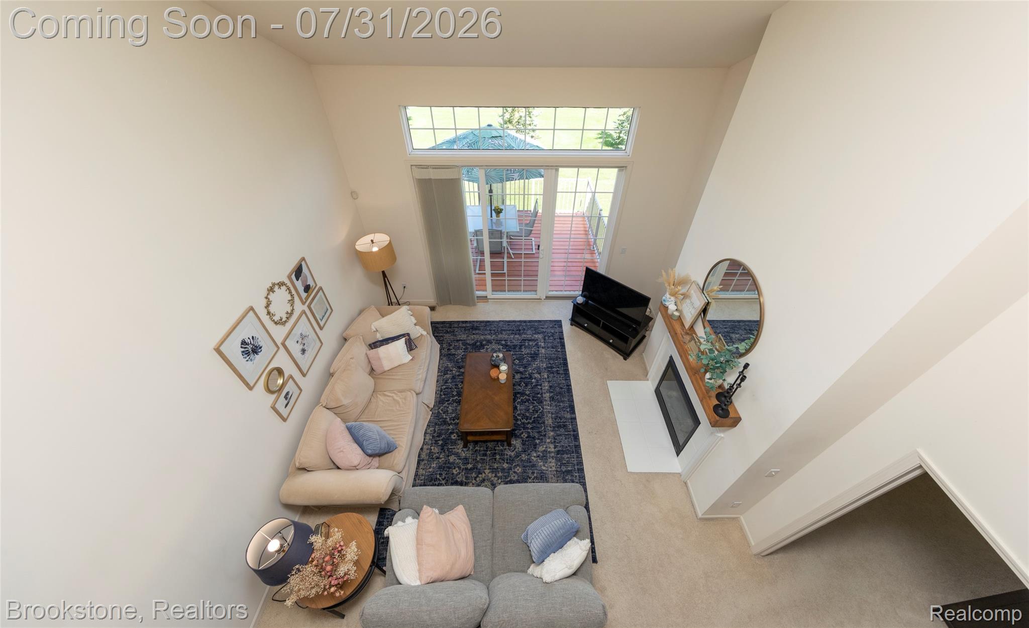 5948 BAYPOINTE Boulevard