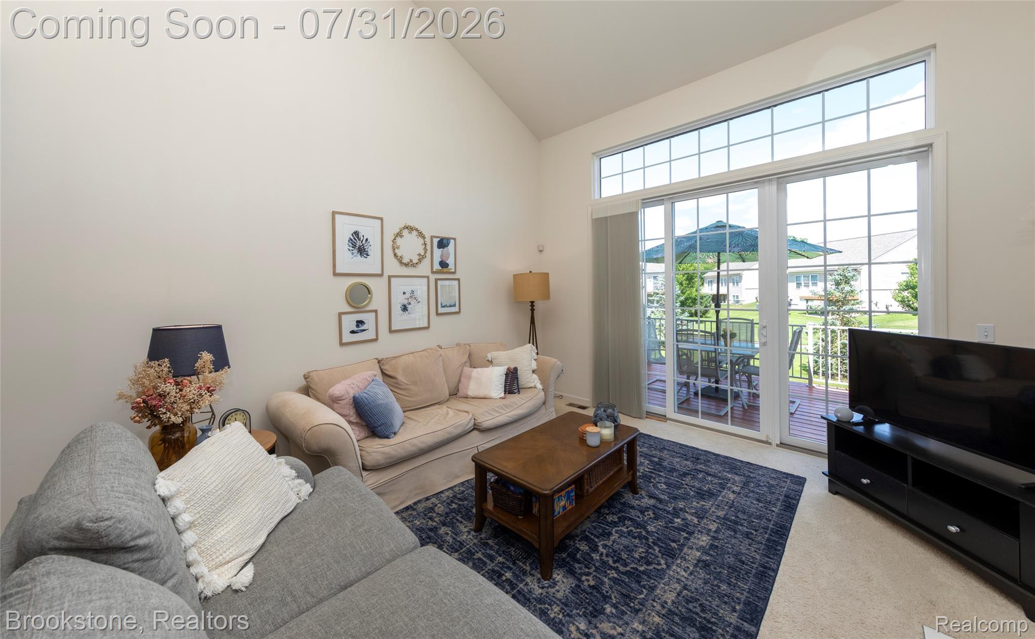 5948 BAYPOINTE Boulevard