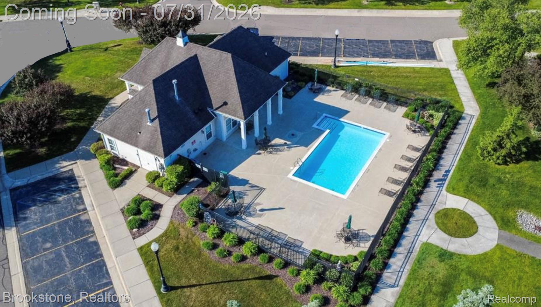5948 BAYPOINTE Boulevard