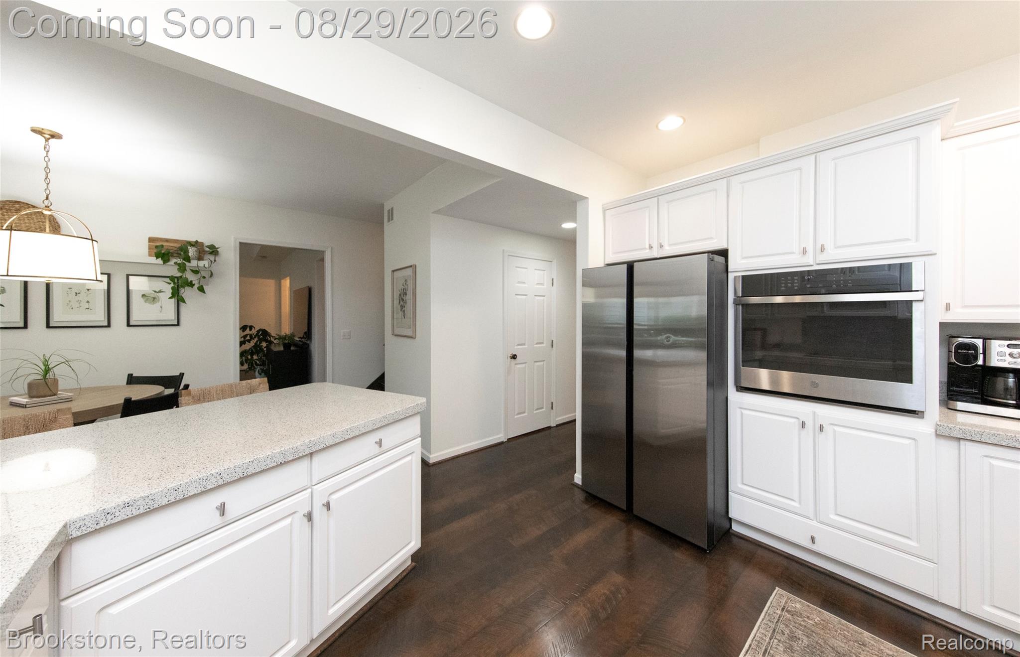 6825 CRANVILLE